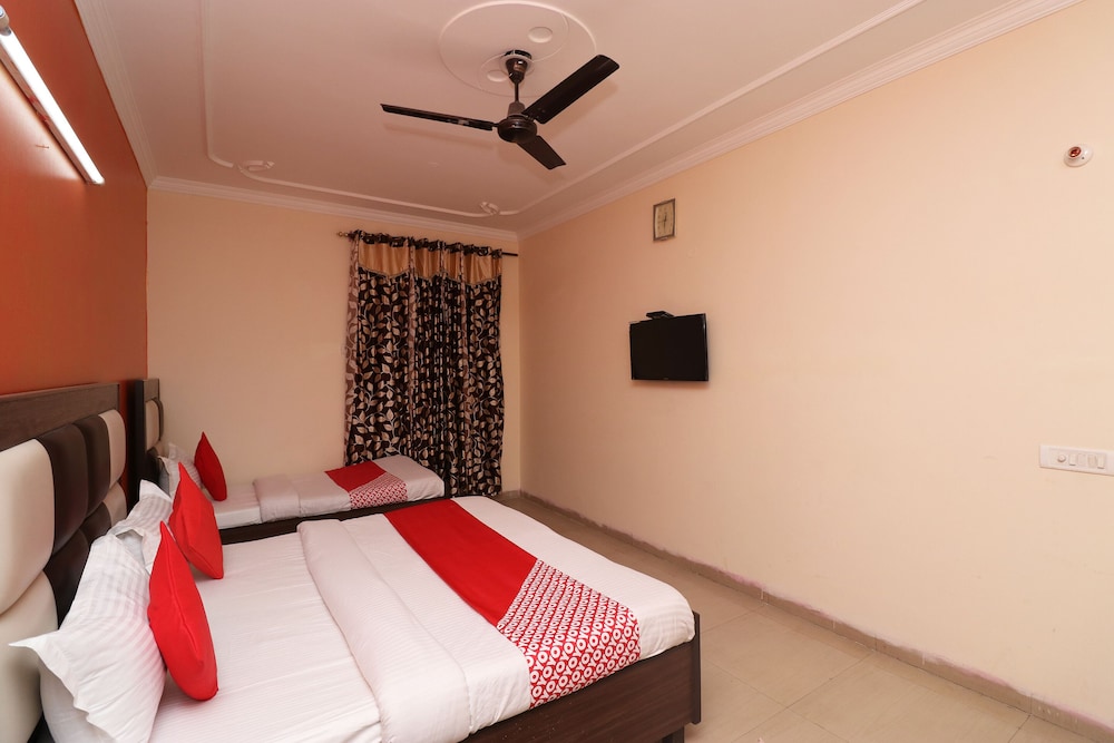 Mayank Palace by OYO Rooms