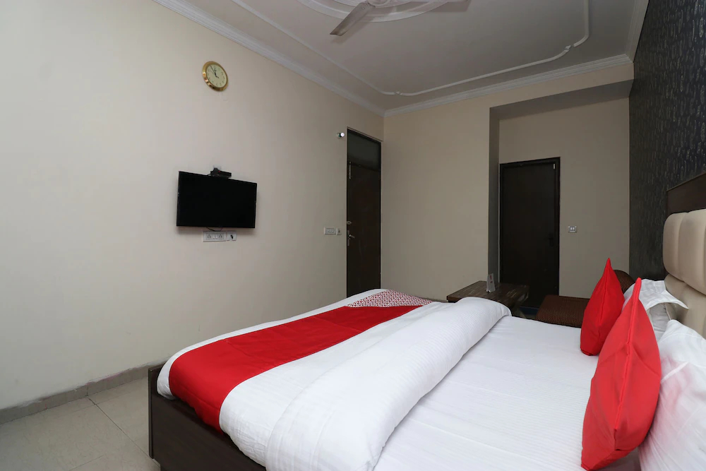 Mayank Palace by OYO Rooms
