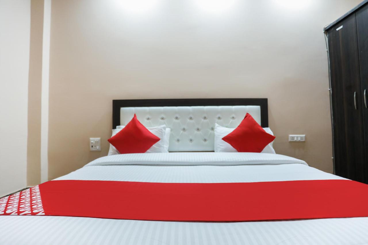 Metro Golden Residency by OYO Rooms