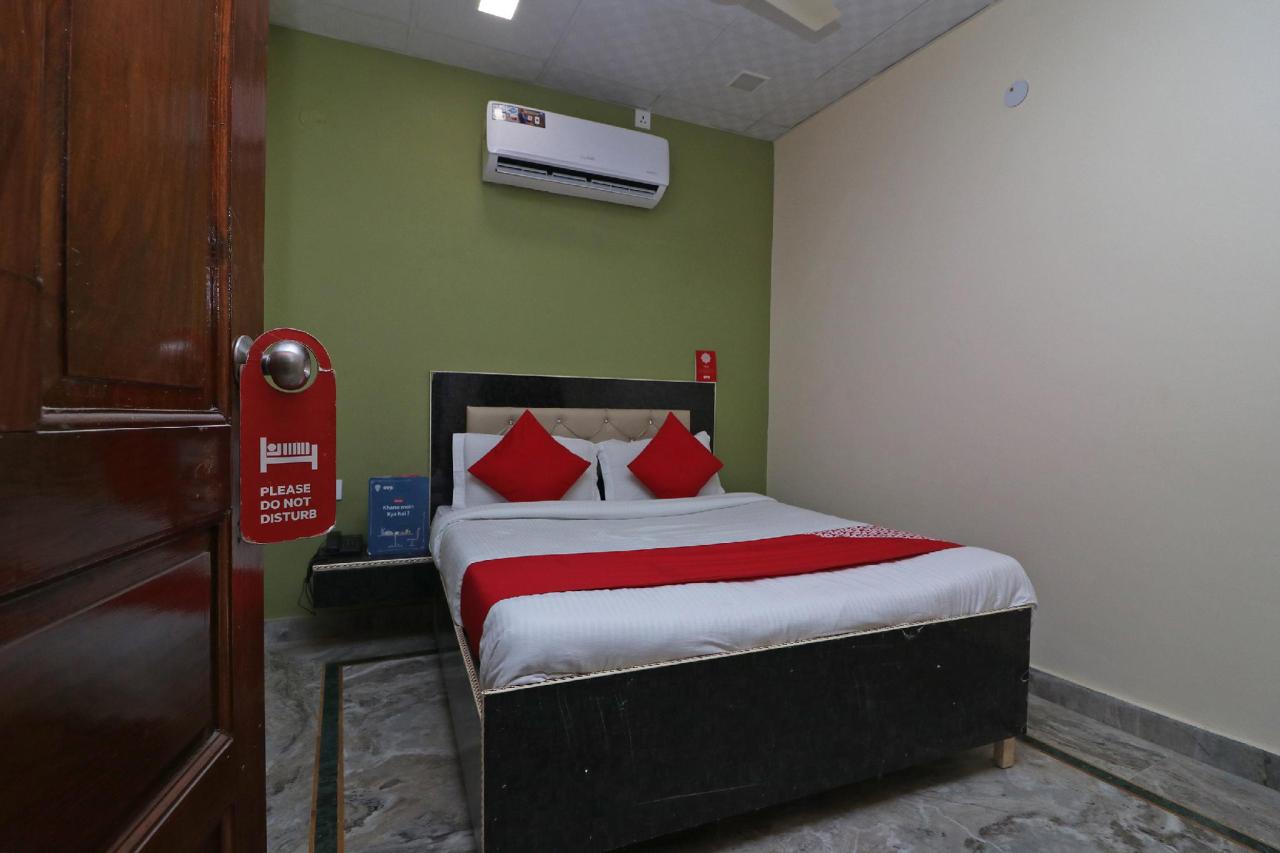 Metro View By OYO Rooms