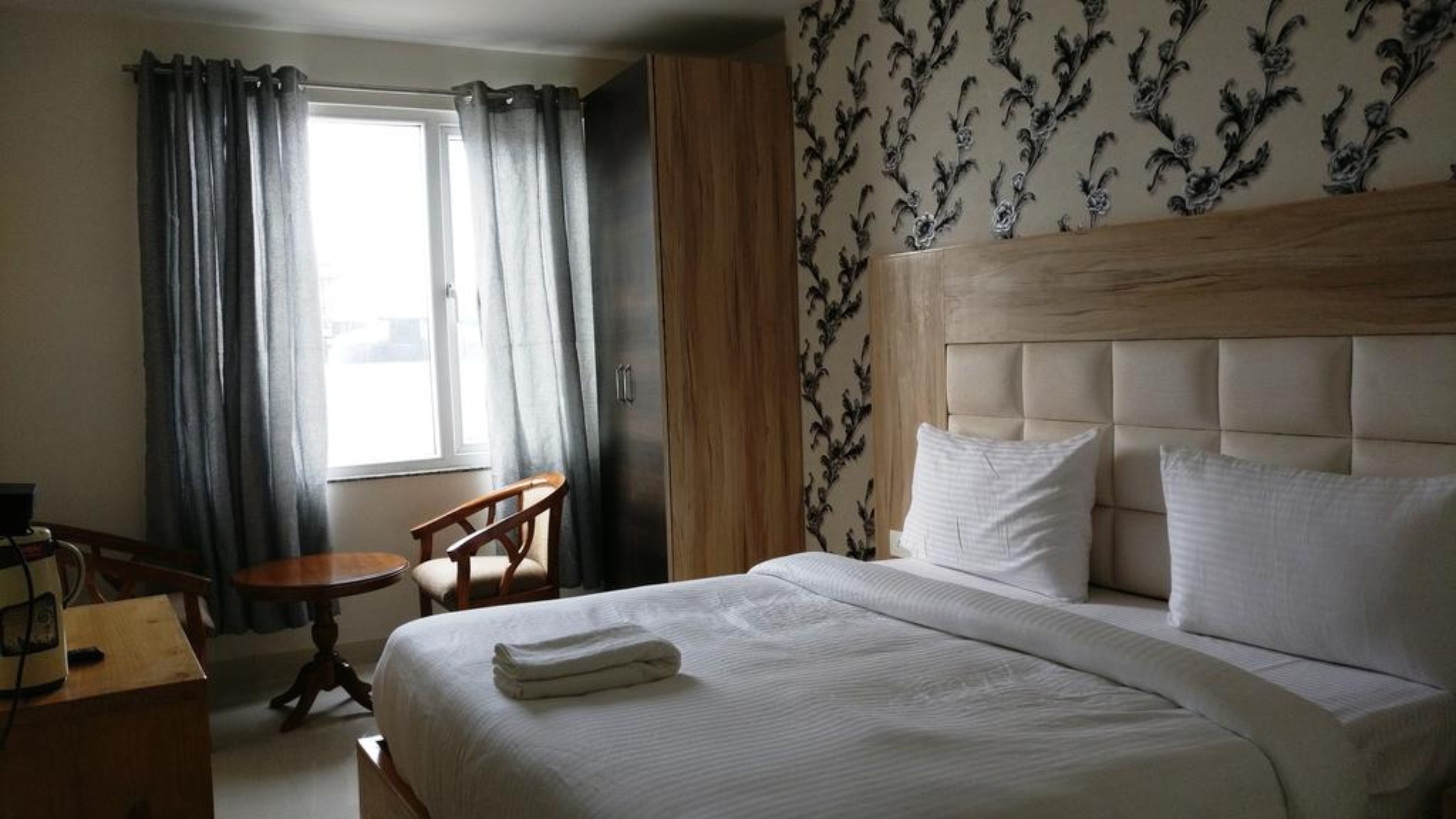 Modesty Hotel by FabHotels
