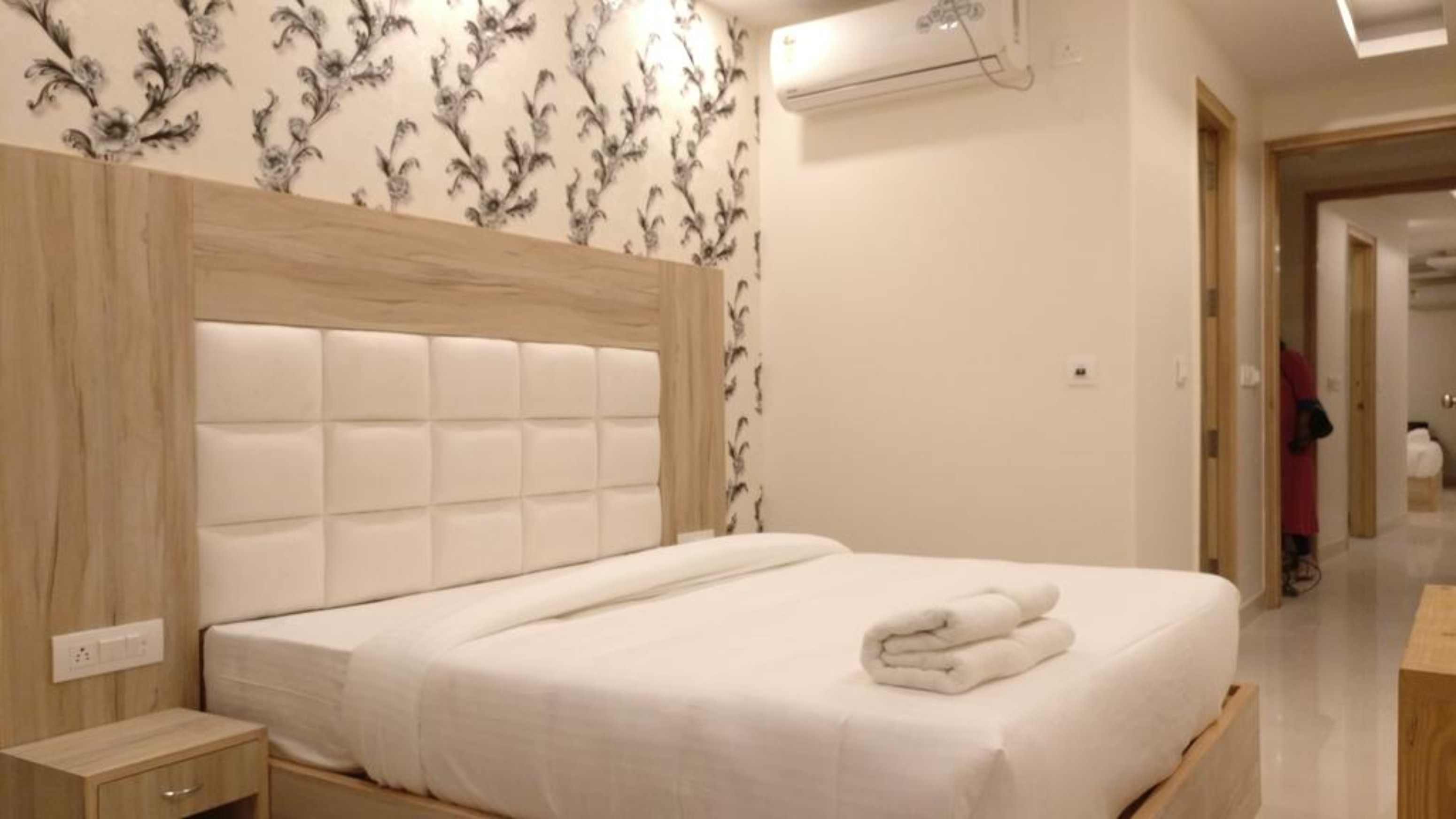 Modesty Hotel by FabHotels