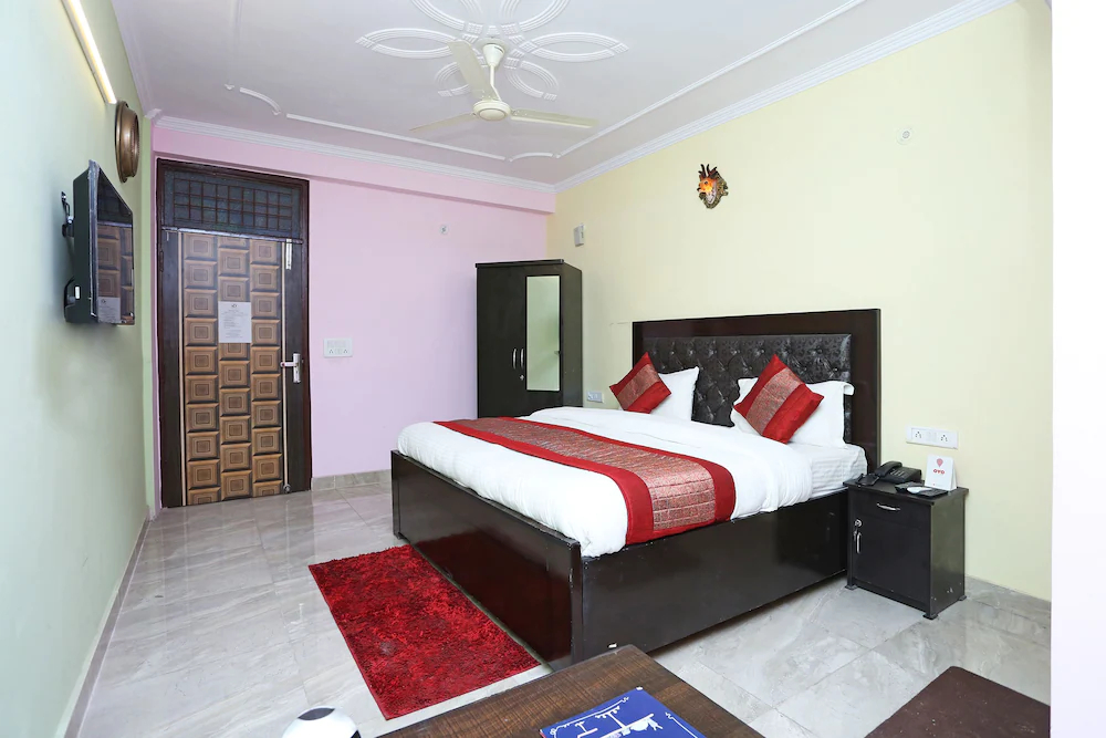 N D Star Residency by OYO Rooms