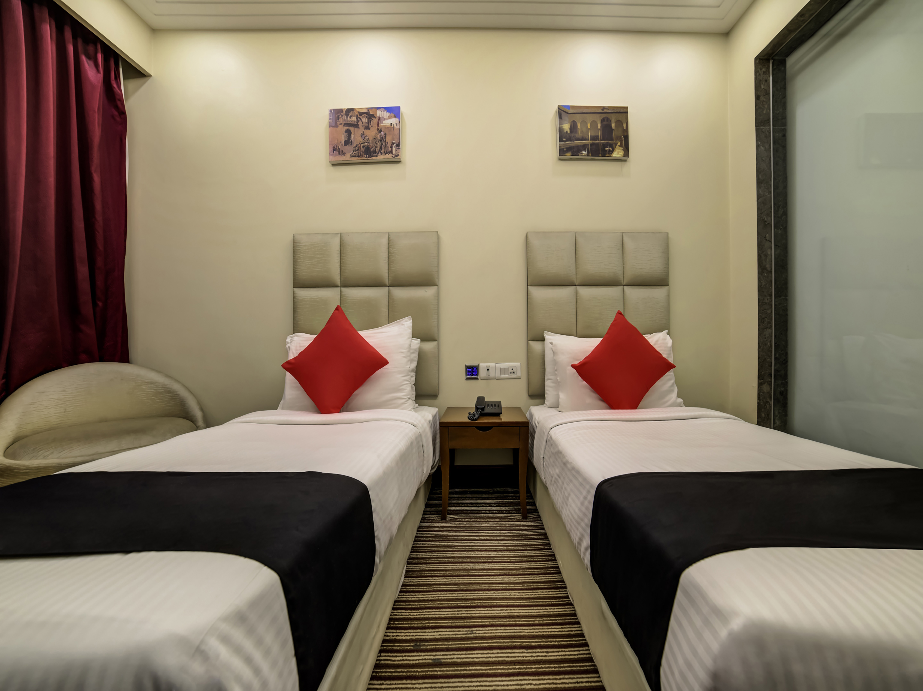 New Haven Hotel Greater Kailash by OYO