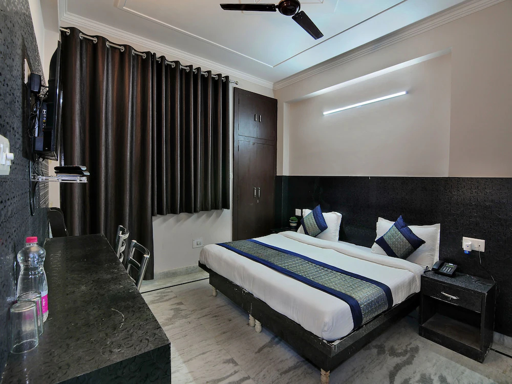 Nirvana Residency By OYO Rooms