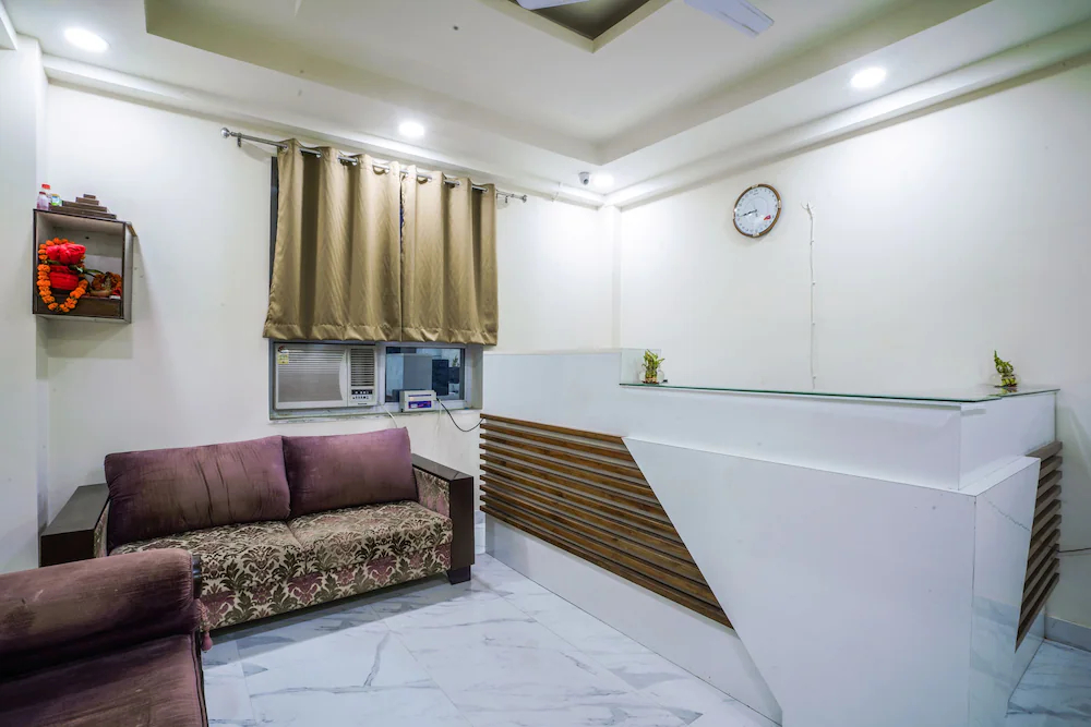 OYO 23299 Hotel Royal Orbit