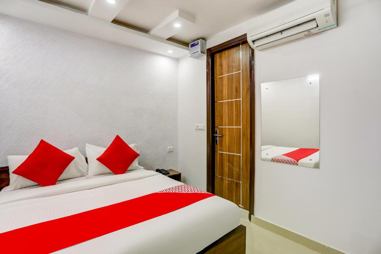 OYO 74072 Hotel Cozy Cave