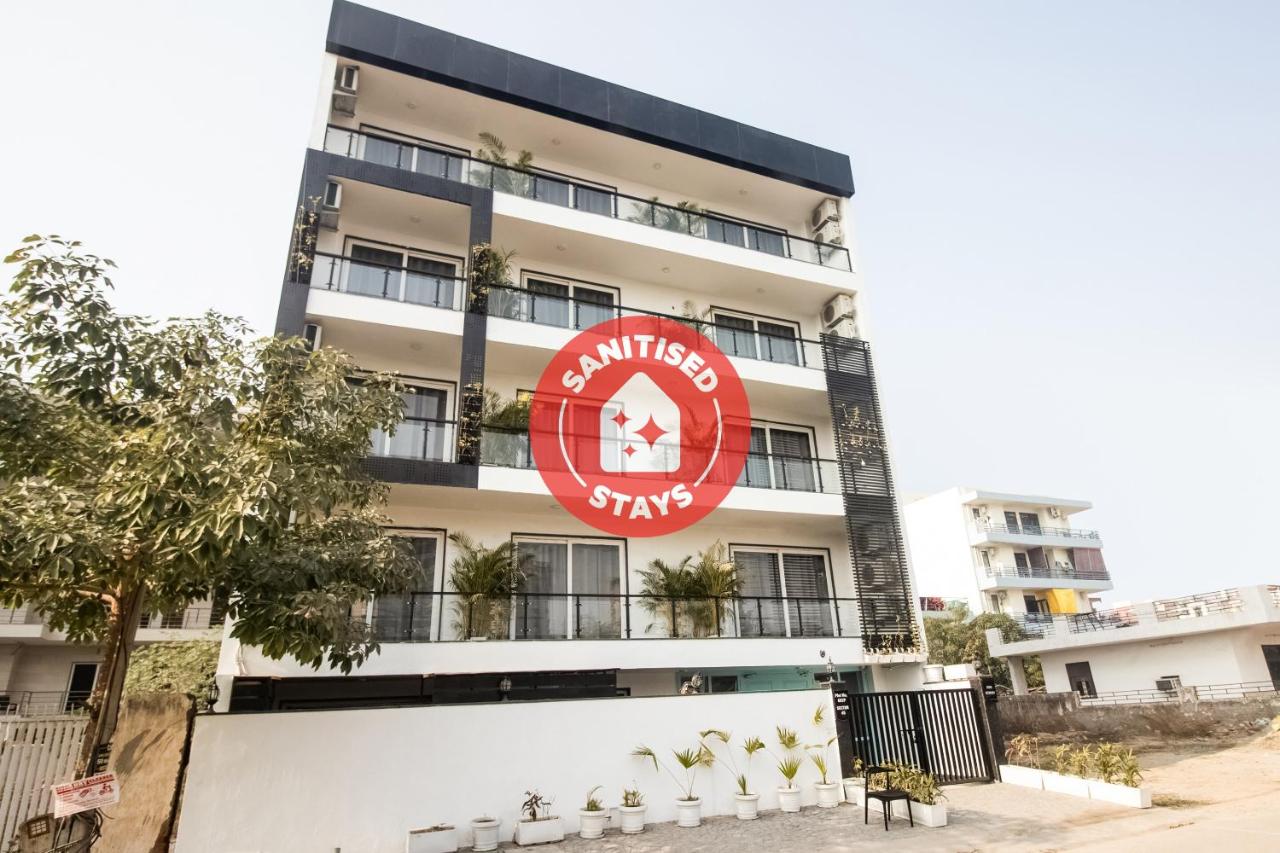 OYO 78196 Townhouse 223 Kanhai Chowk Sector 45
