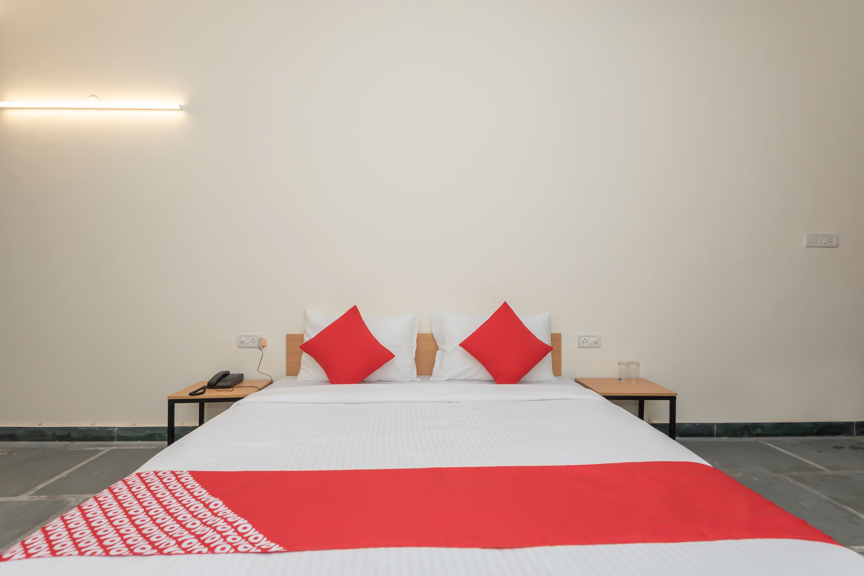 OYO Flagship 45264 Opposite Paryavaran Complex Post Office