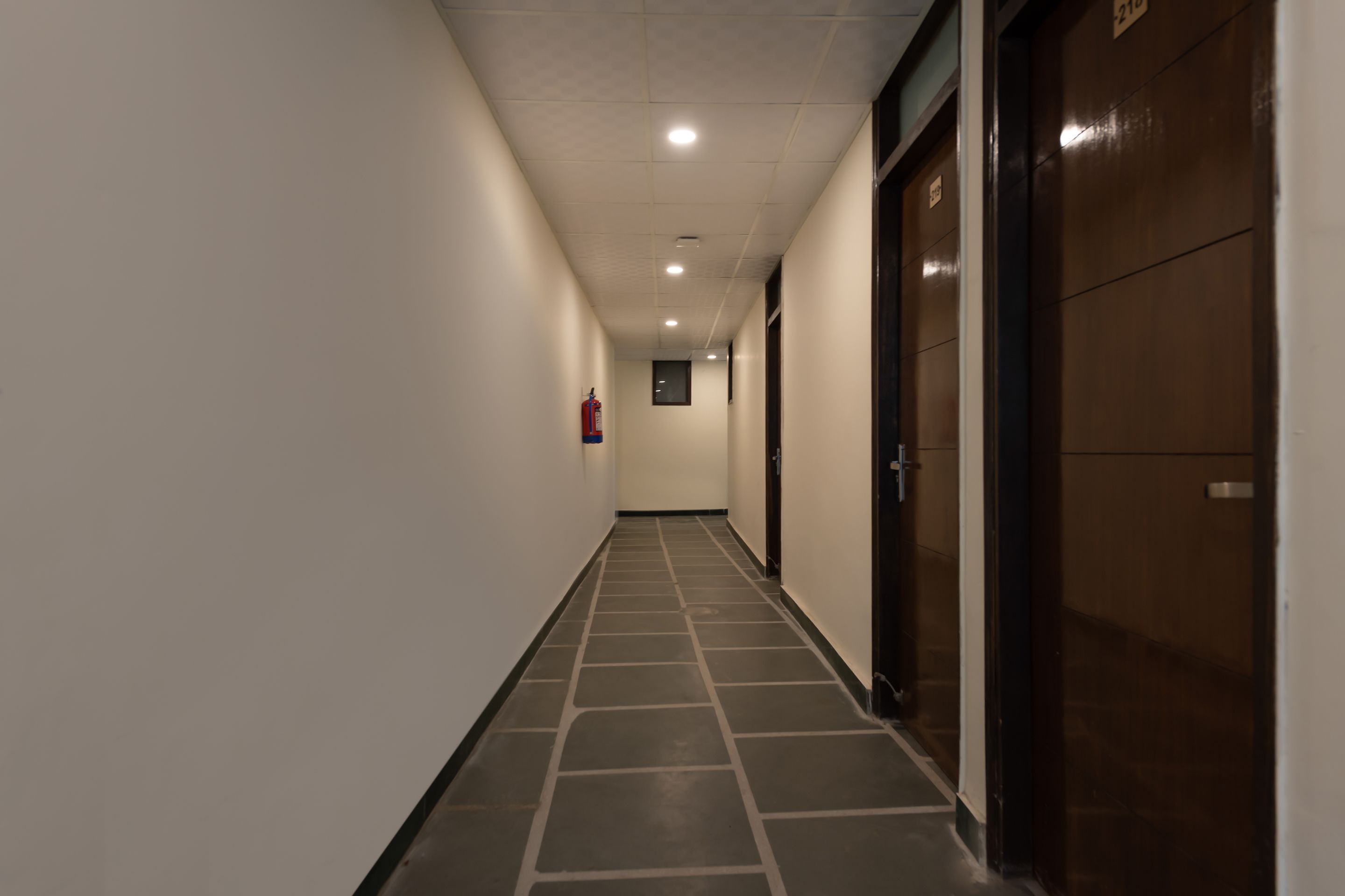 OYO Flagship 45264 Opposite Paryavaran Complex Post Office