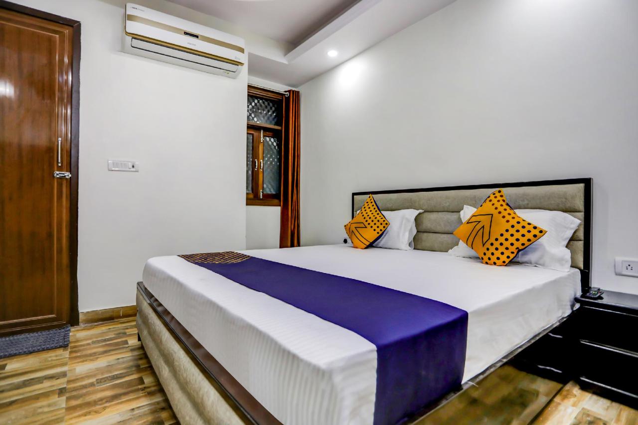 Parthansh Residency by OYO Rooms