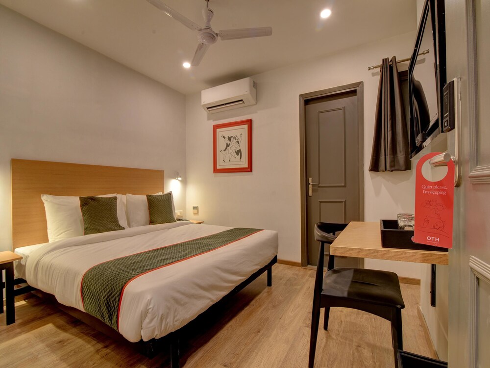 Punjabi Bagh By OYO Rooms