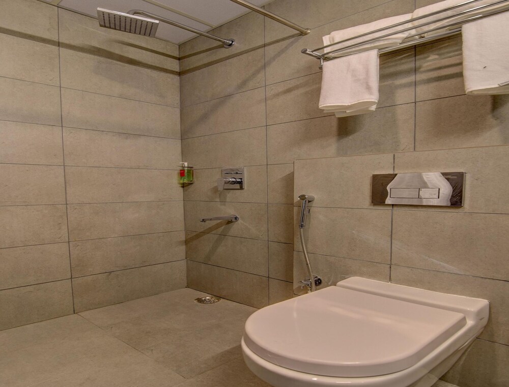 Punjabi Bagh By OYO Rooms