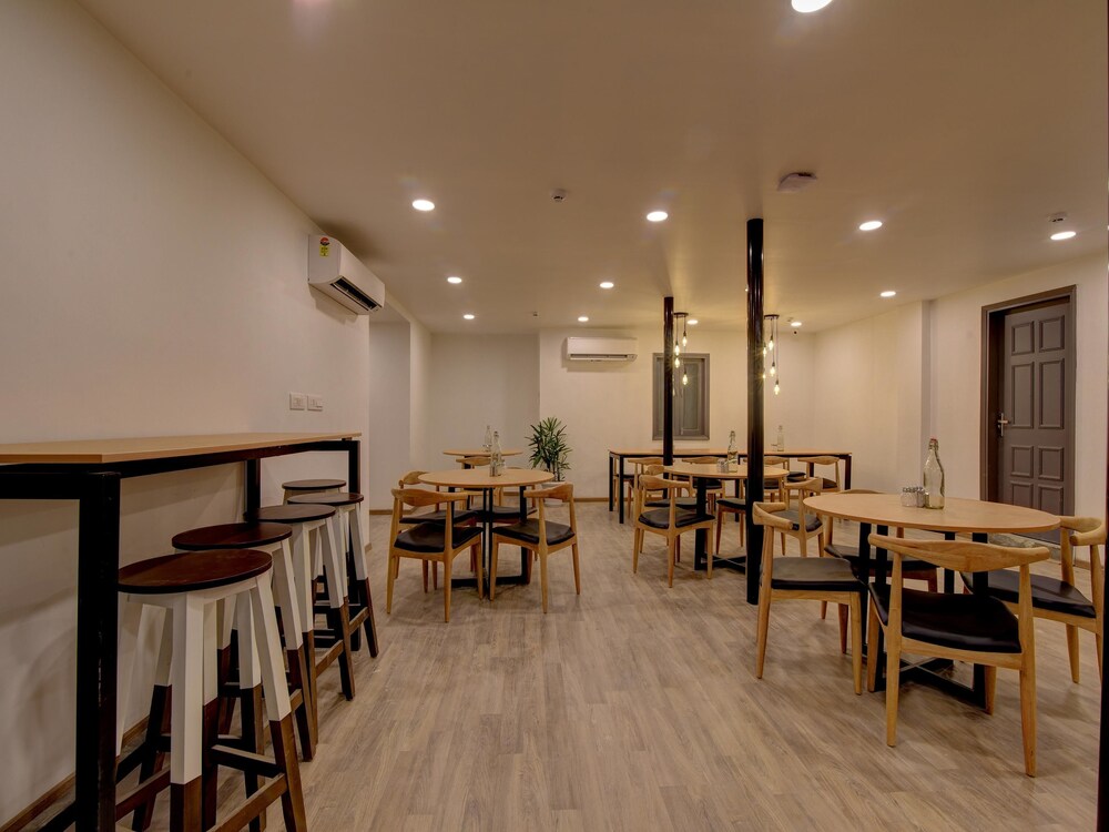 Punjabi Bagh By OYO Rooms