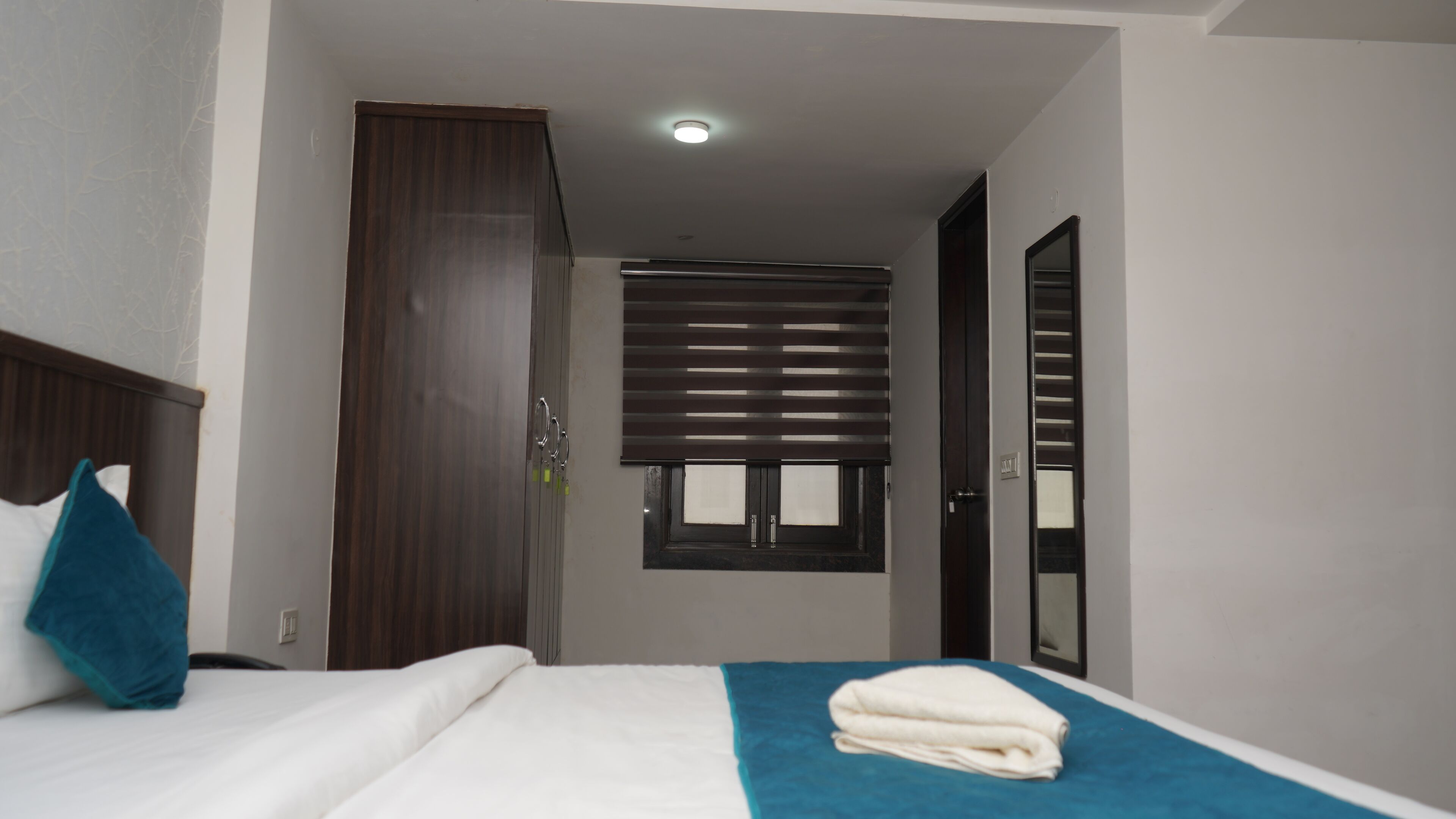Qotel Hotel Rajori Garden