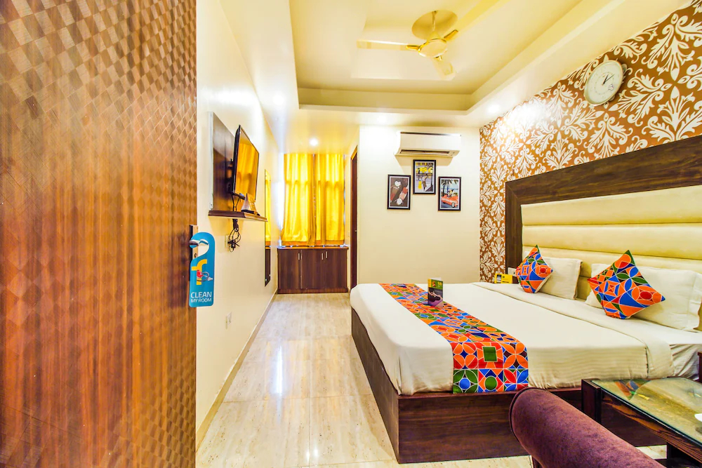 Raj Palace by FabHotels