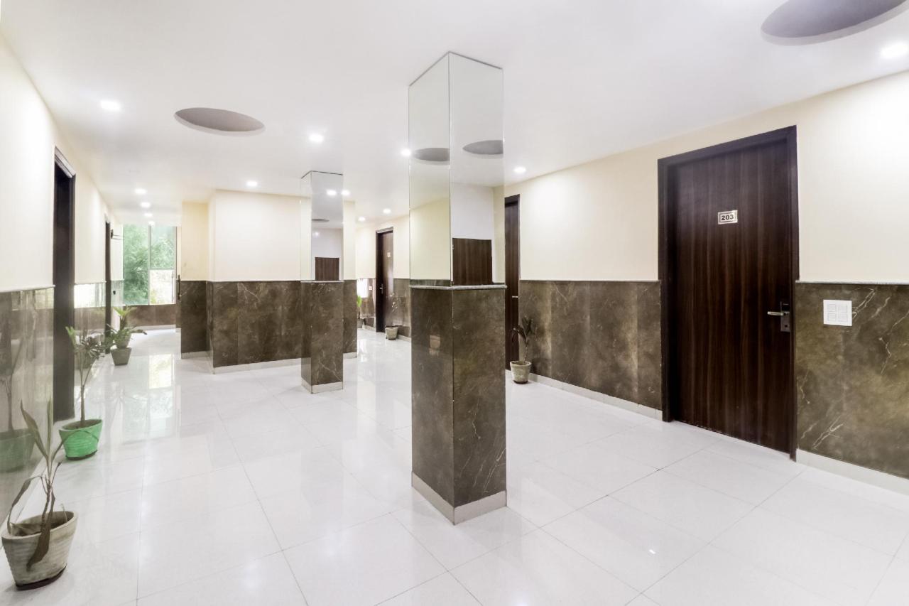 Red Leaf Residency by OYO Rooms