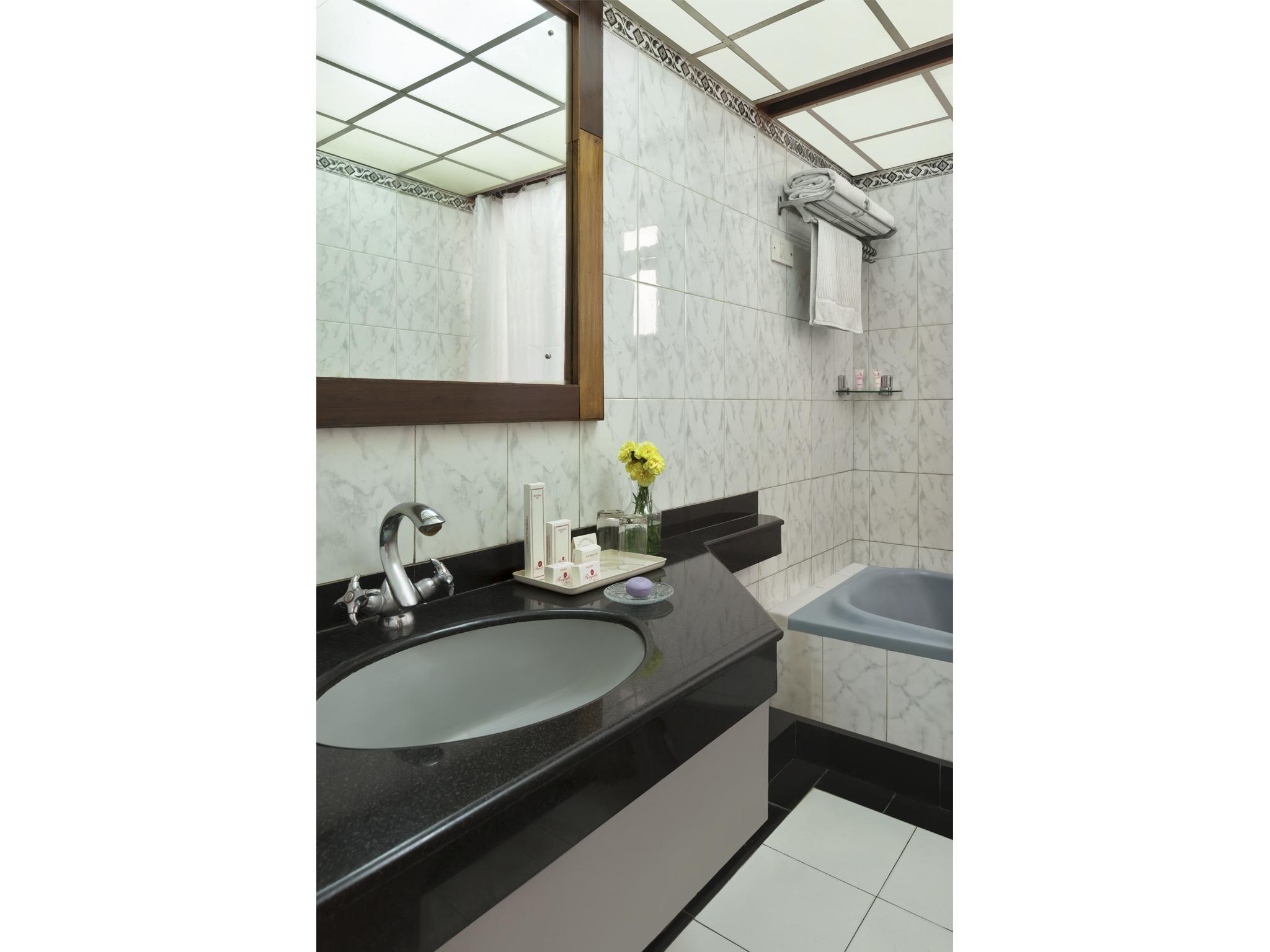 Bloom Hotel - CR Park