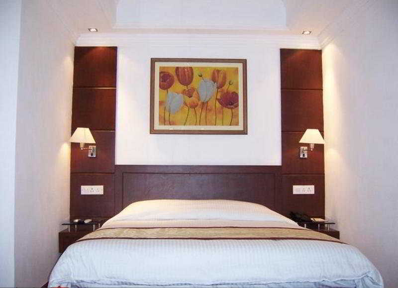 Sara Residency