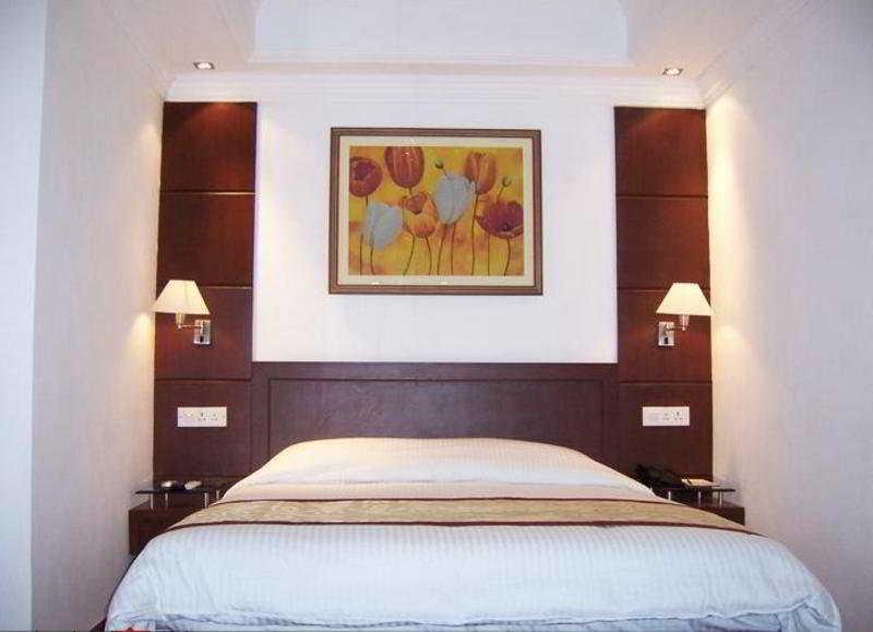 Sara Residency
