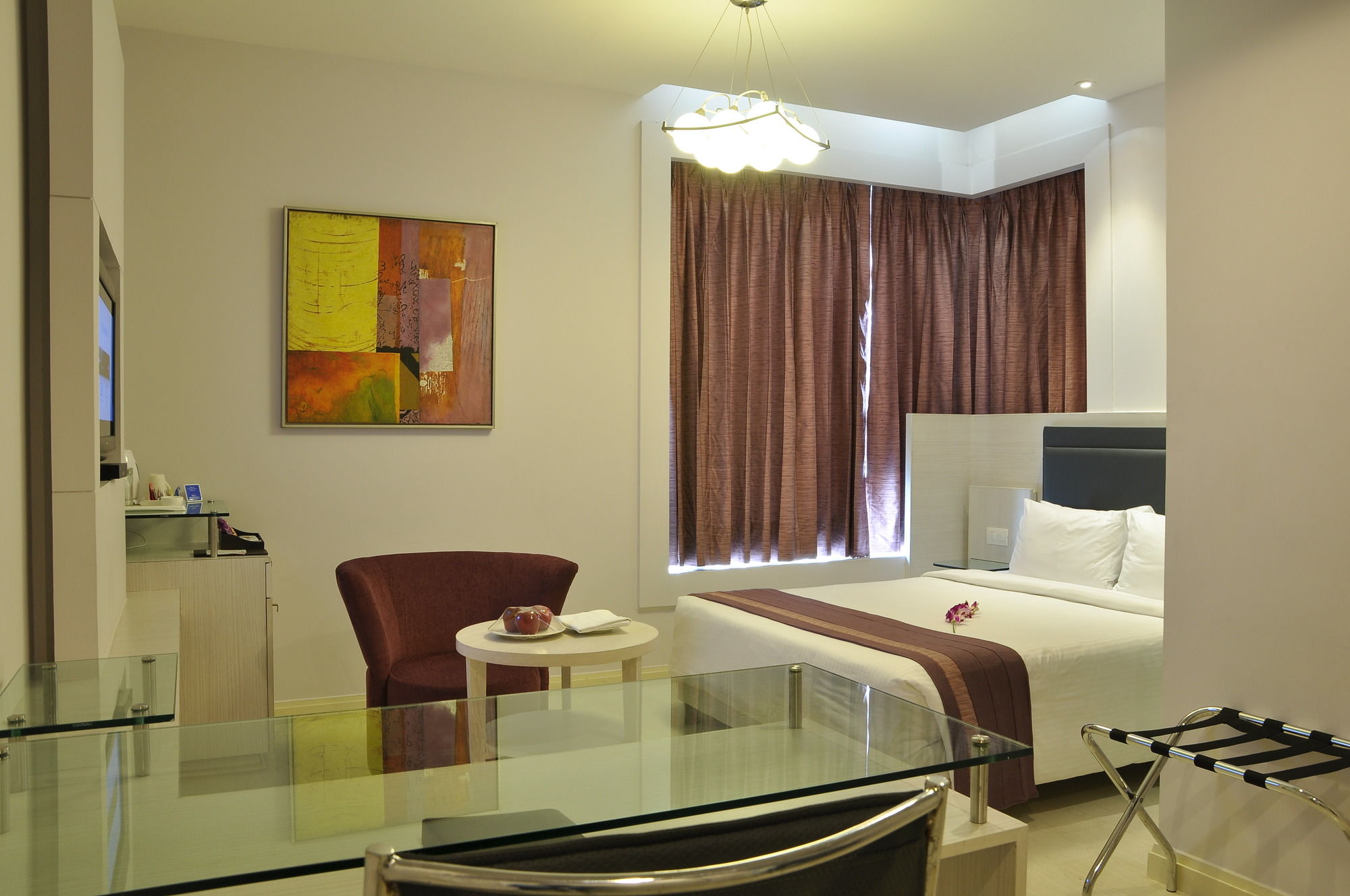 Sarovar Portico Naraina