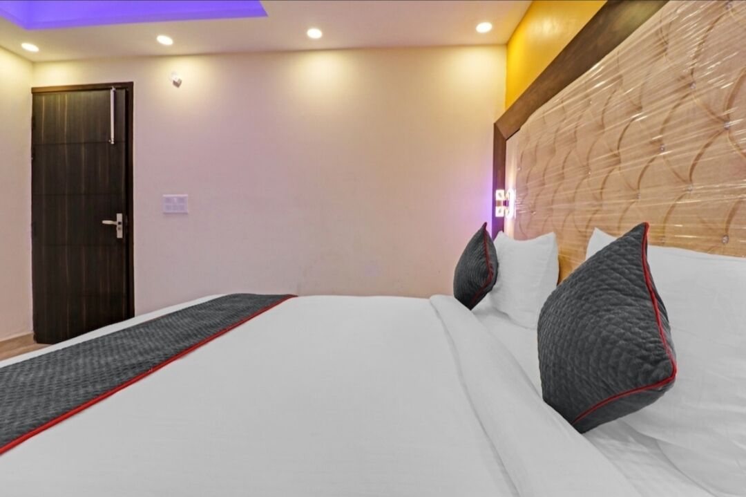 Shivaka Inn