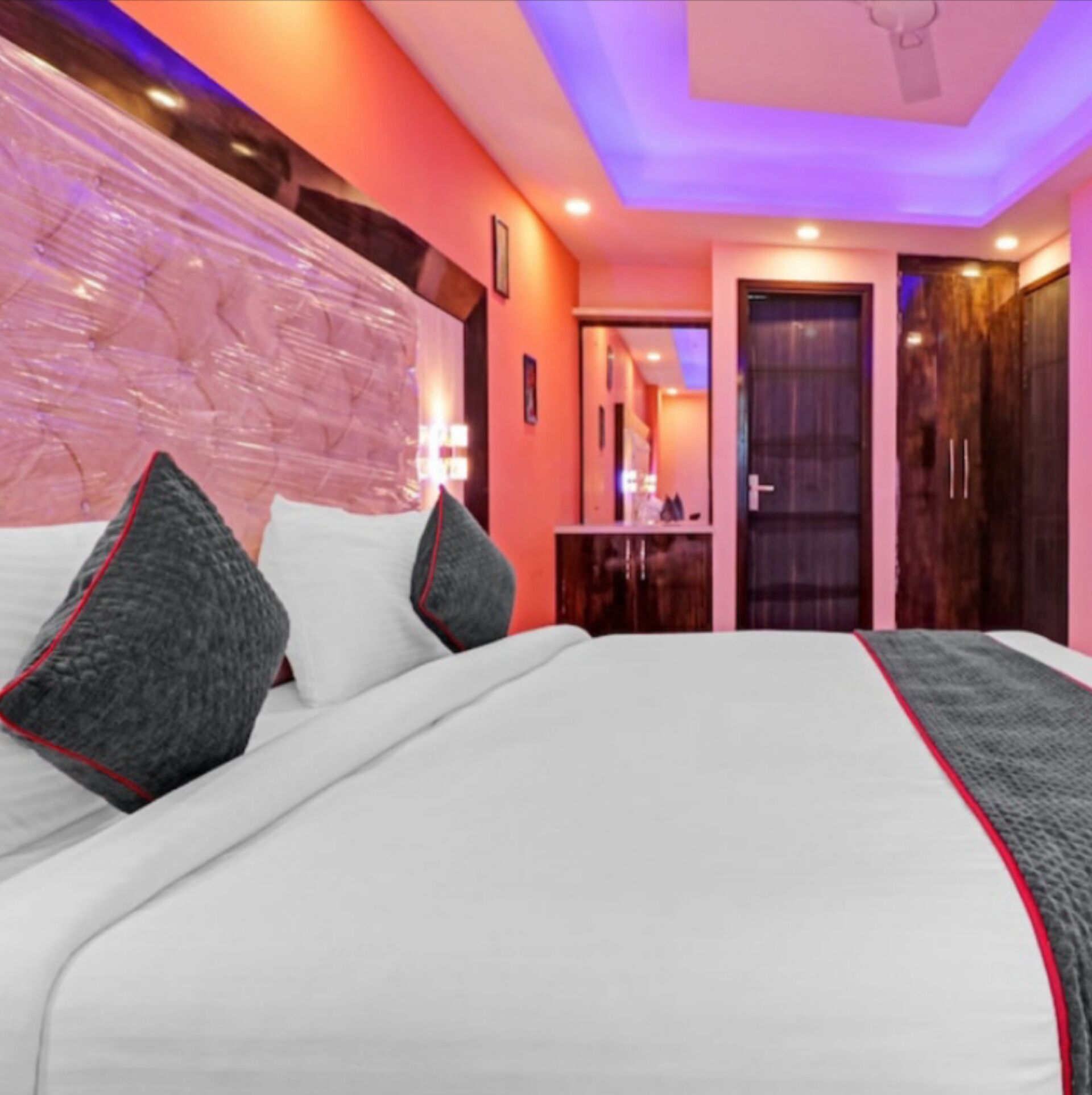 Shivaka Inn