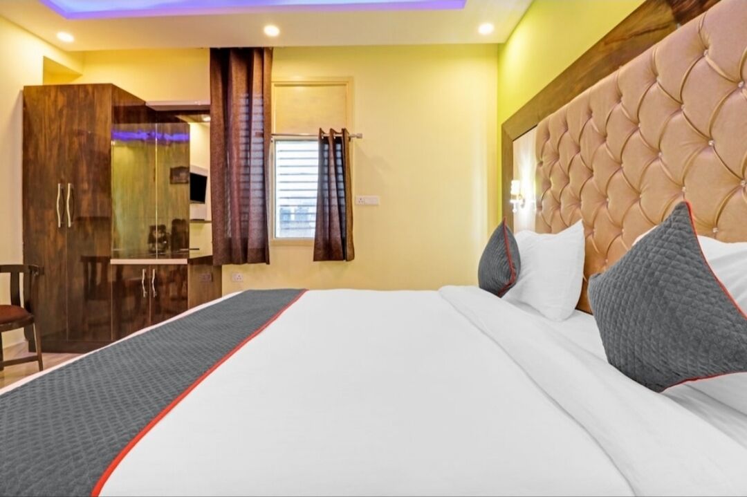 Shivaka Inn