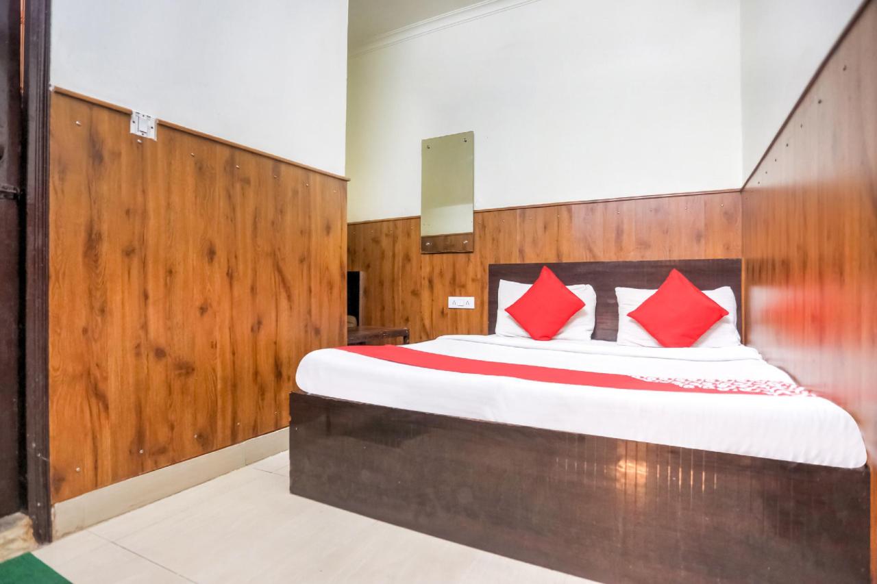 Shri Sai Guest House by OYO Rooms