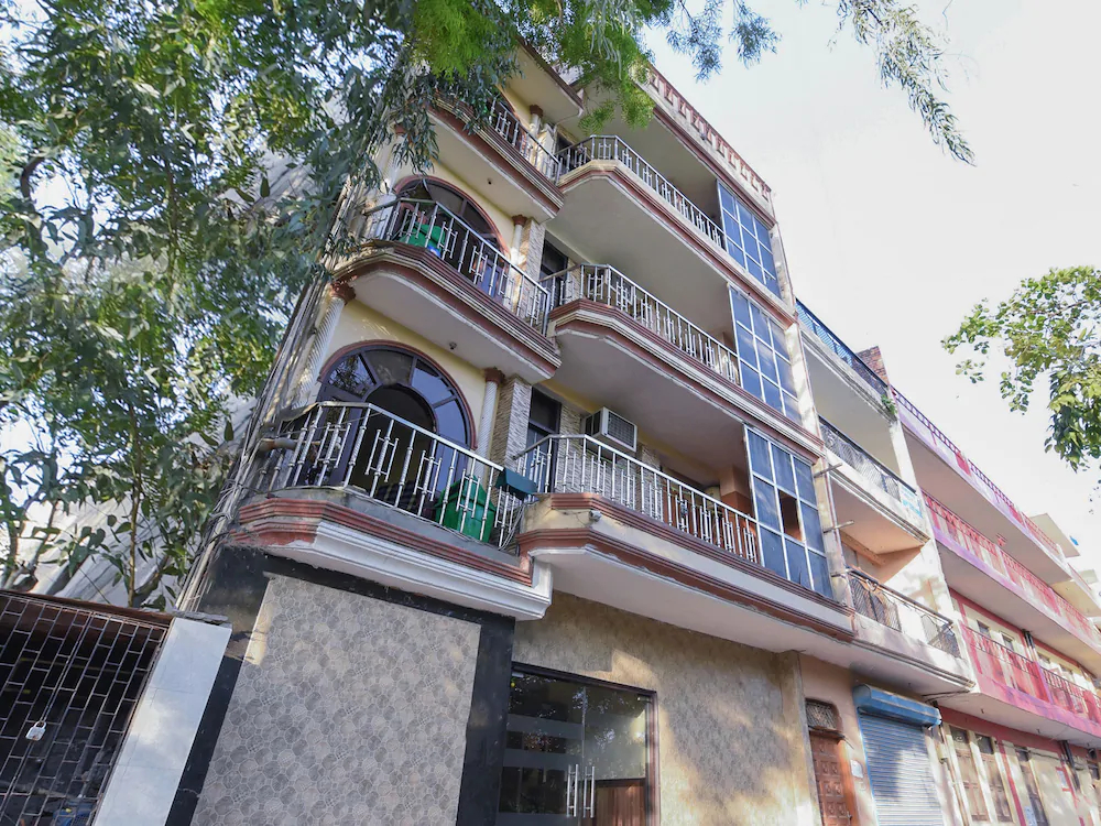 Shubham Palace by OYO
