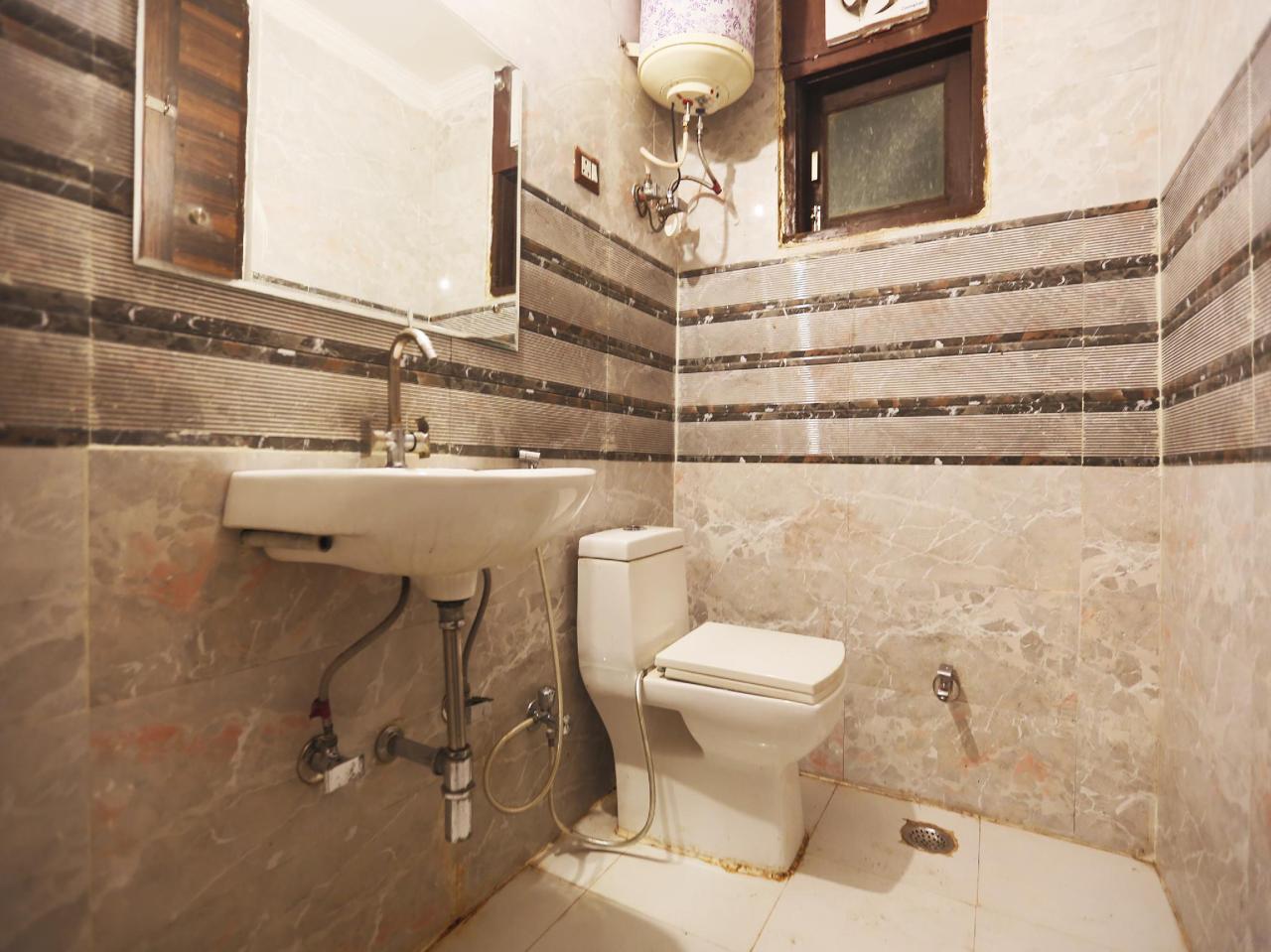 Skp Bed & Breakfast by OYO Rooms