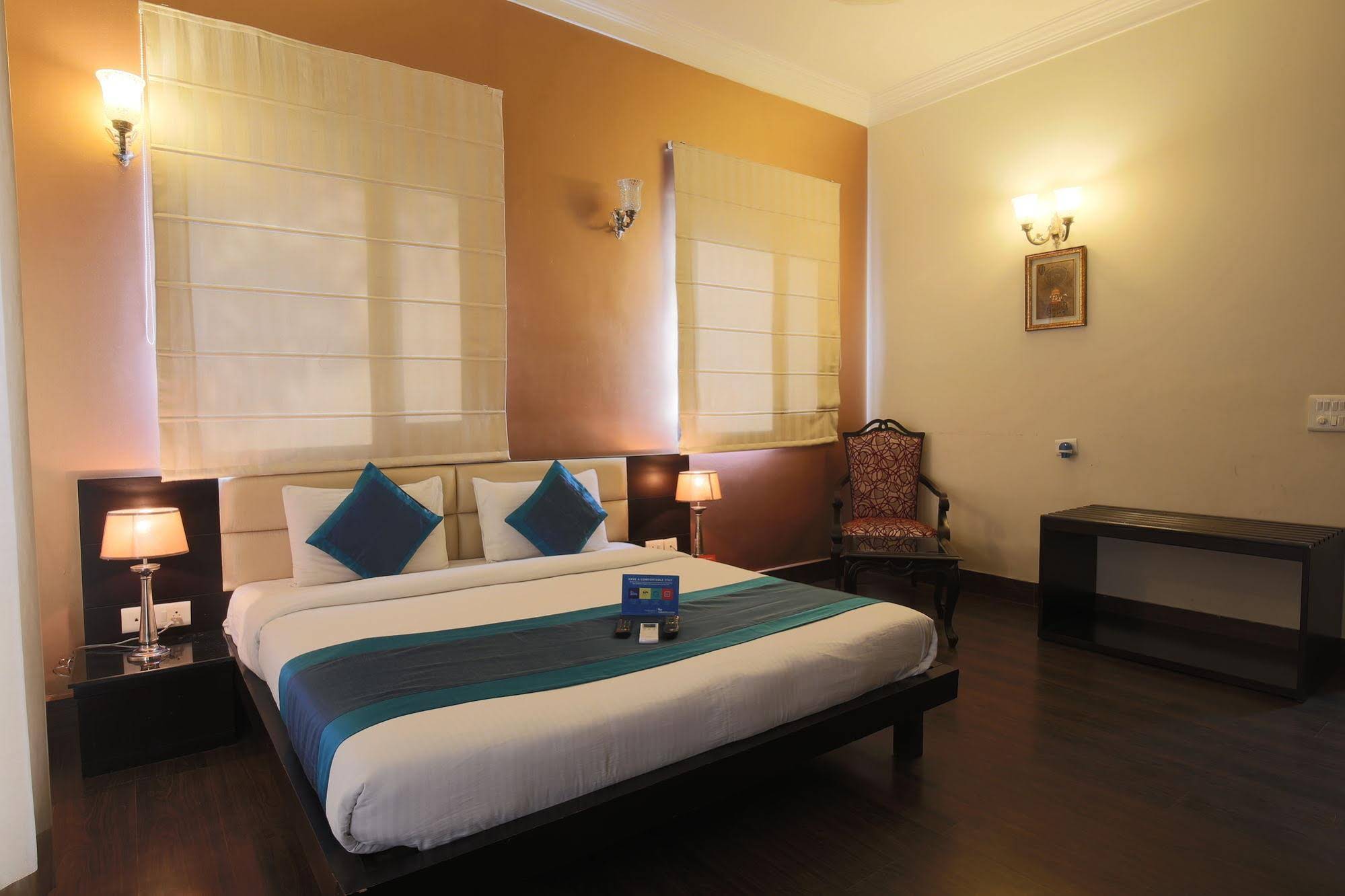 Stallen Suites Nehru Place by FabHotels