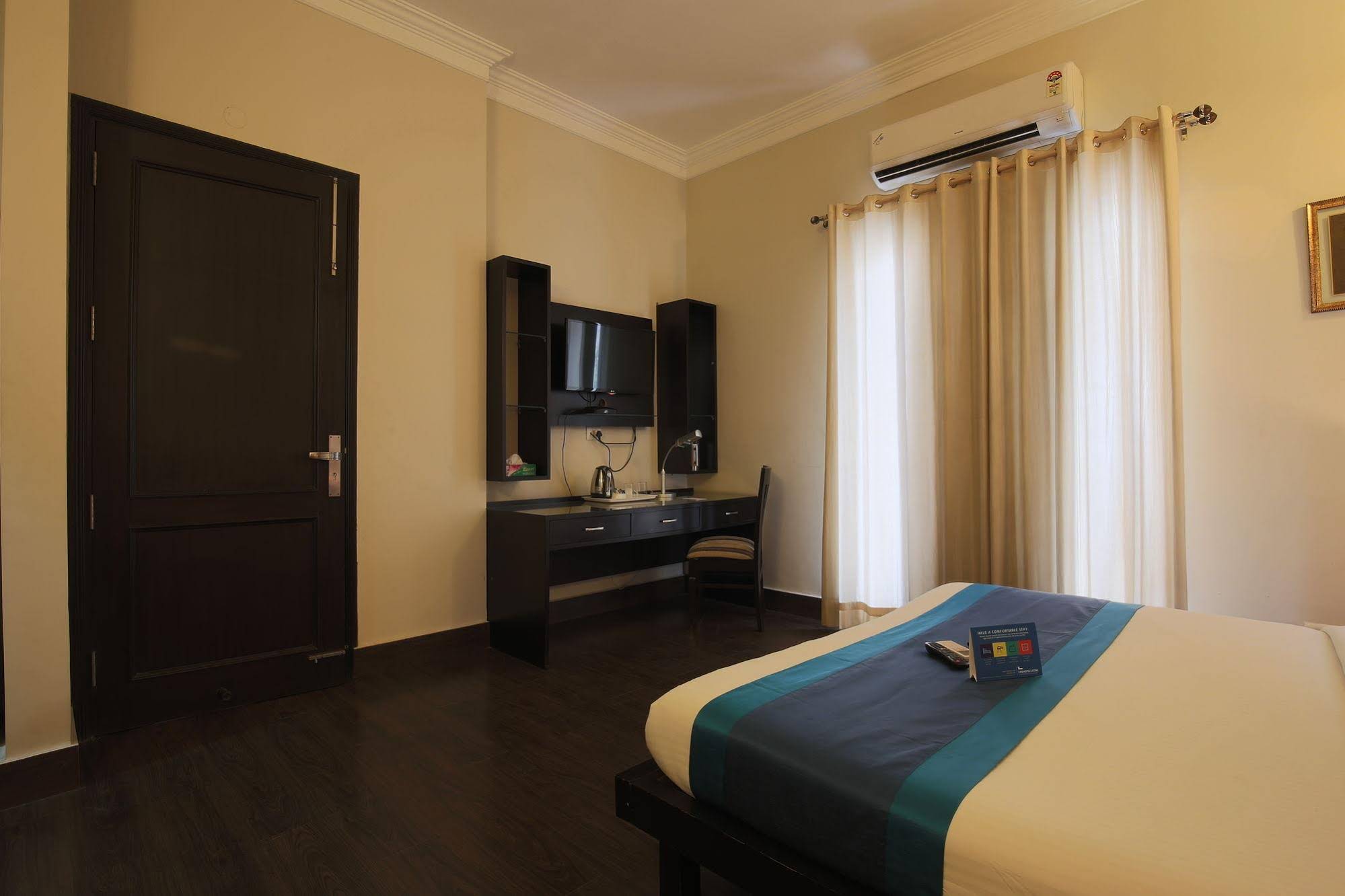 Stallen Suites Nehru Place by FabHotels