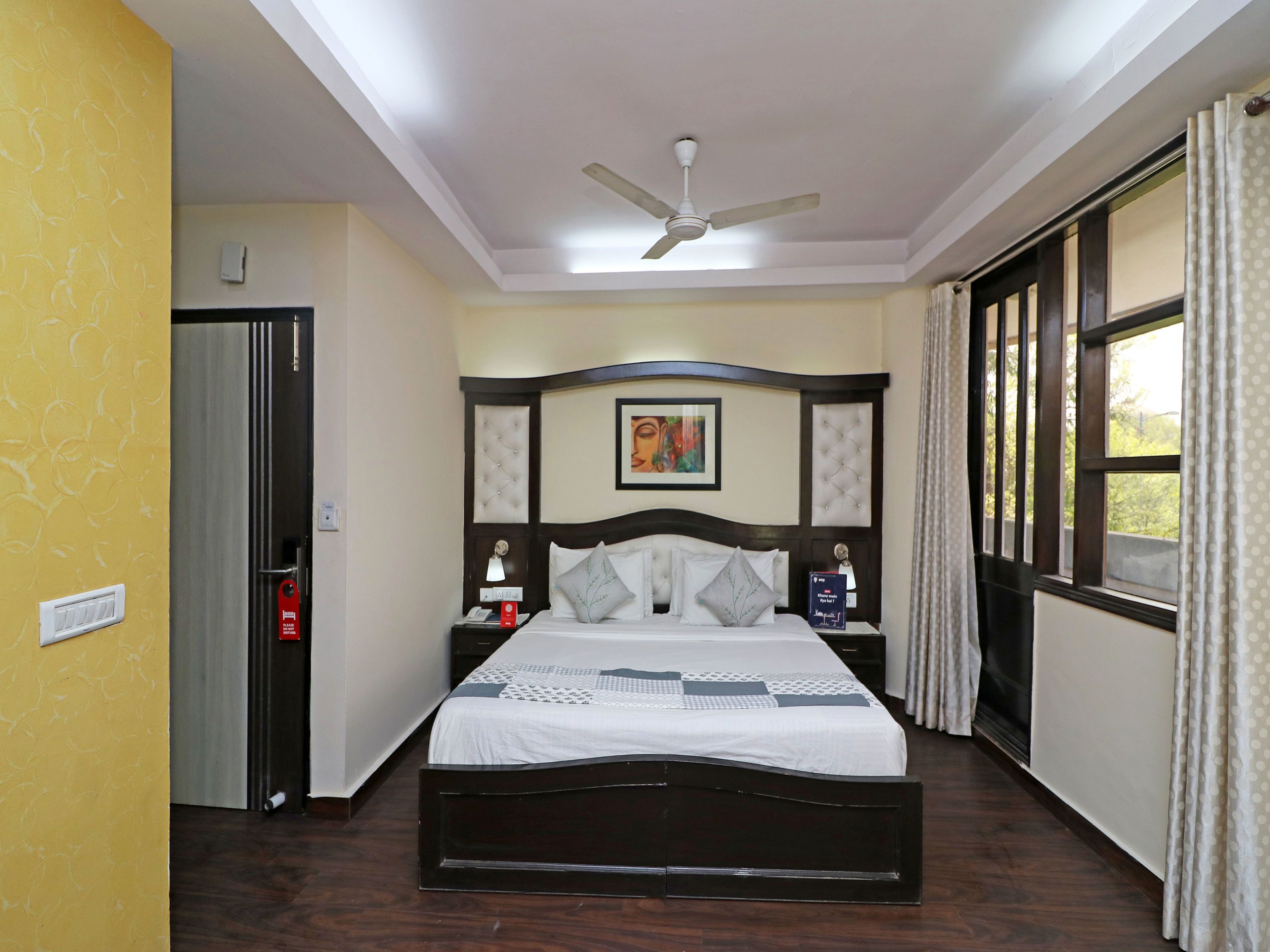 Star Corporate Avenue Hotel by OYO