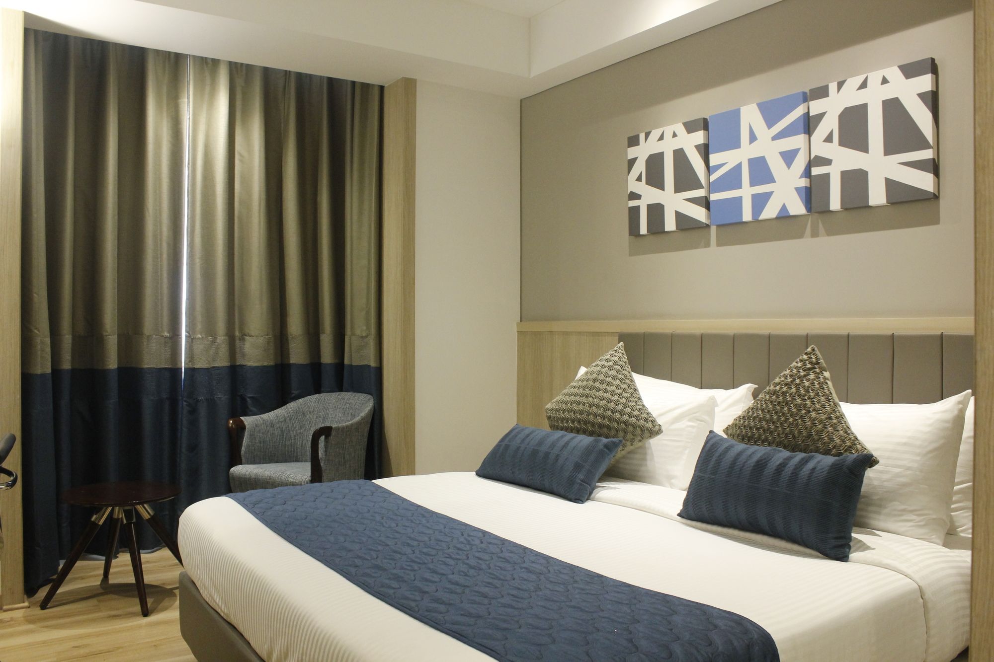 Swati Hotel