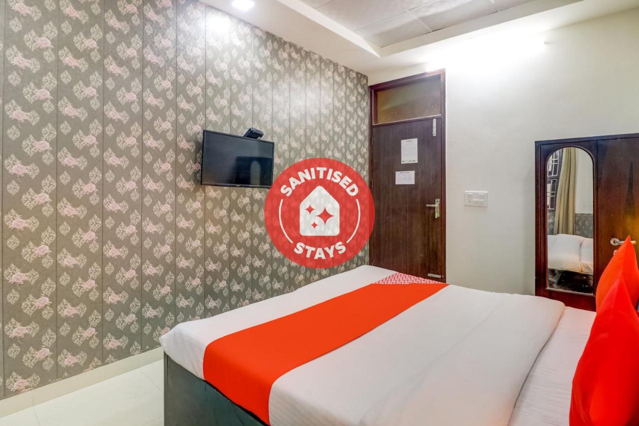 Taj Residency by OYO Rooms
