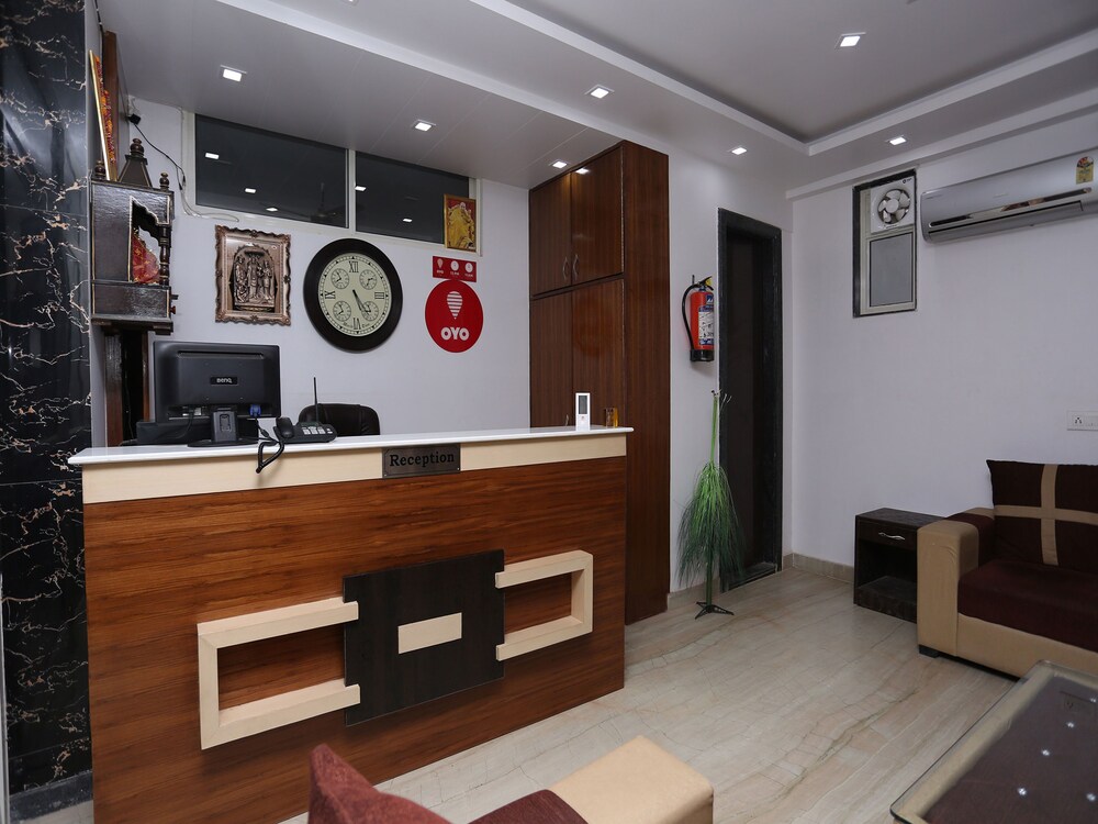 The Curtis By OYO Rooms