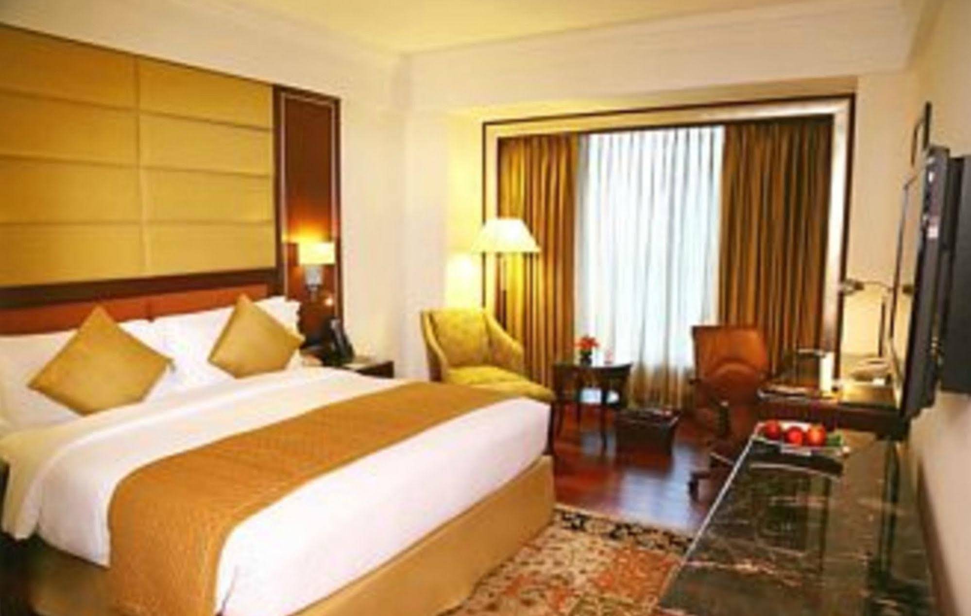 Eros Hotel New Delhi, Nehru Place
