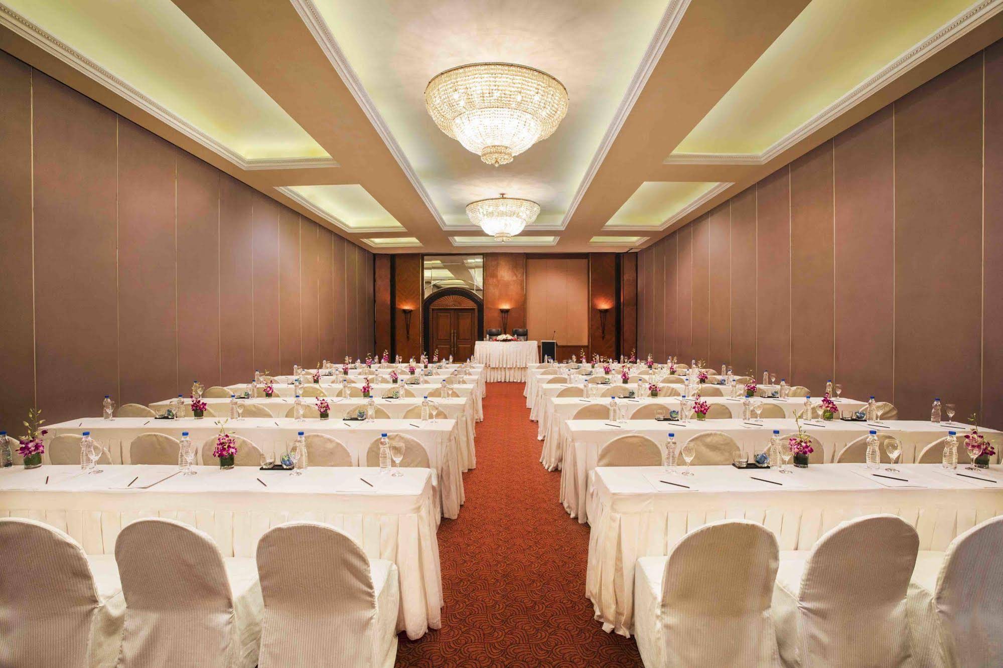 Eros Hotel New Delhi, Nehru Place