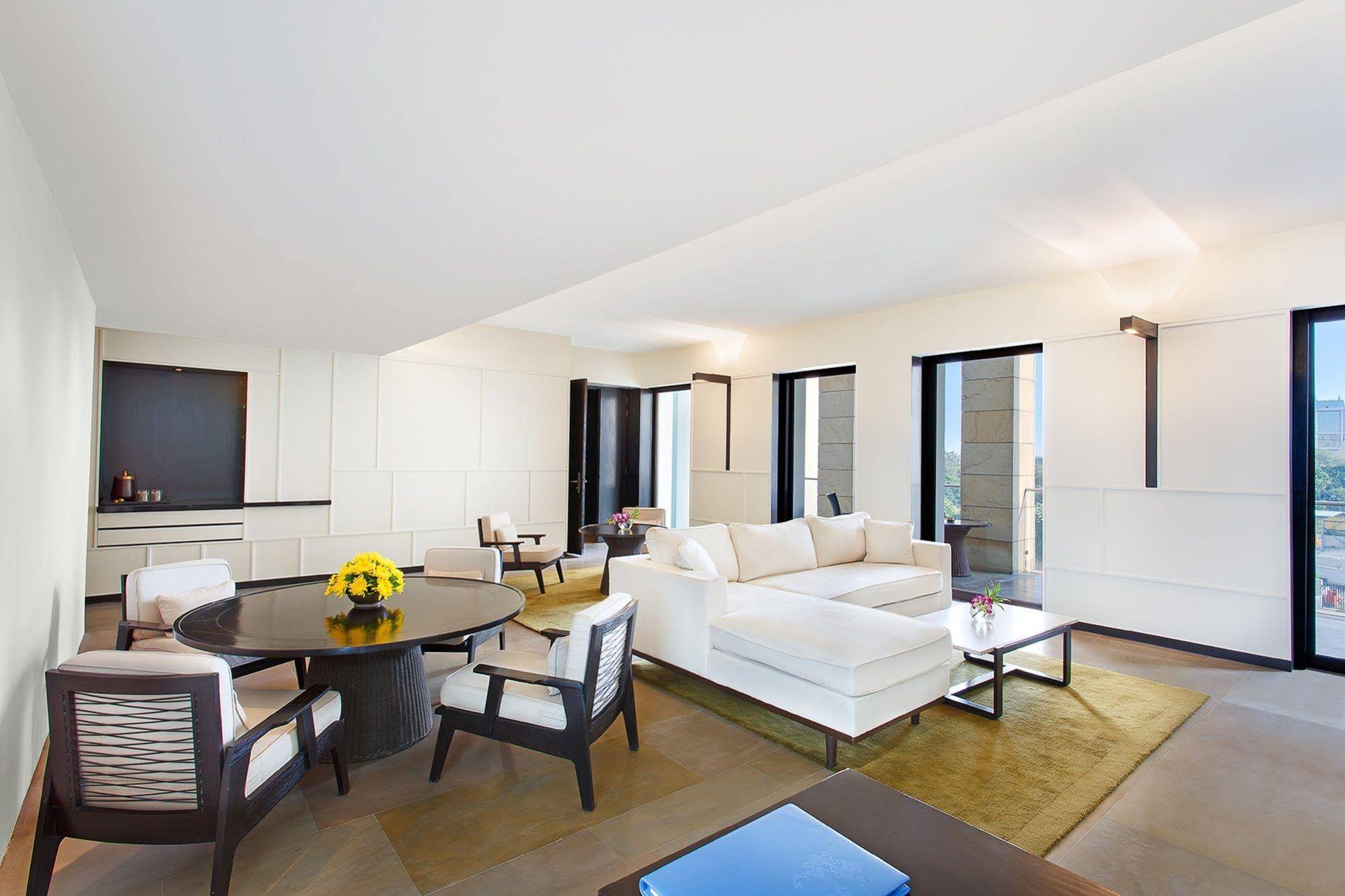 The Lodhi