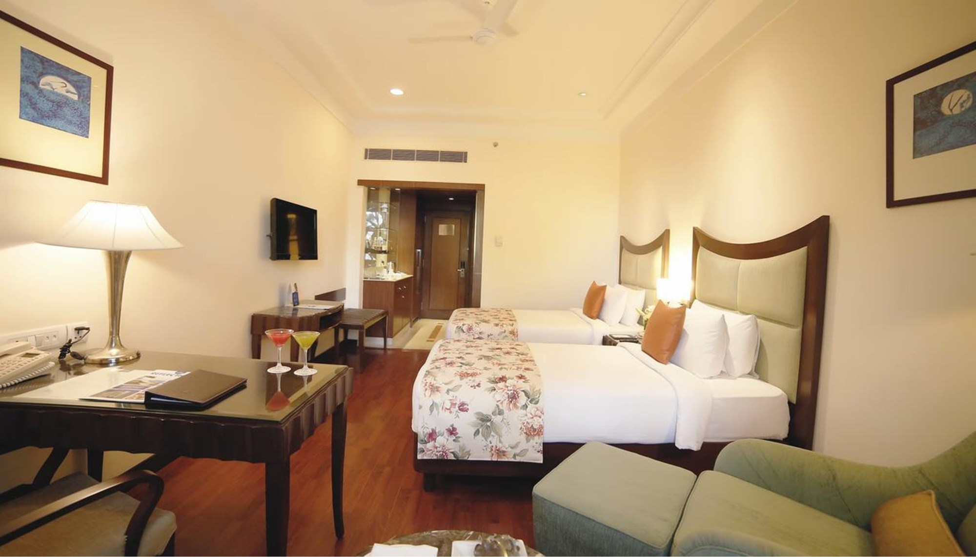 The Muse Sarovar Portico - Nehru Place
