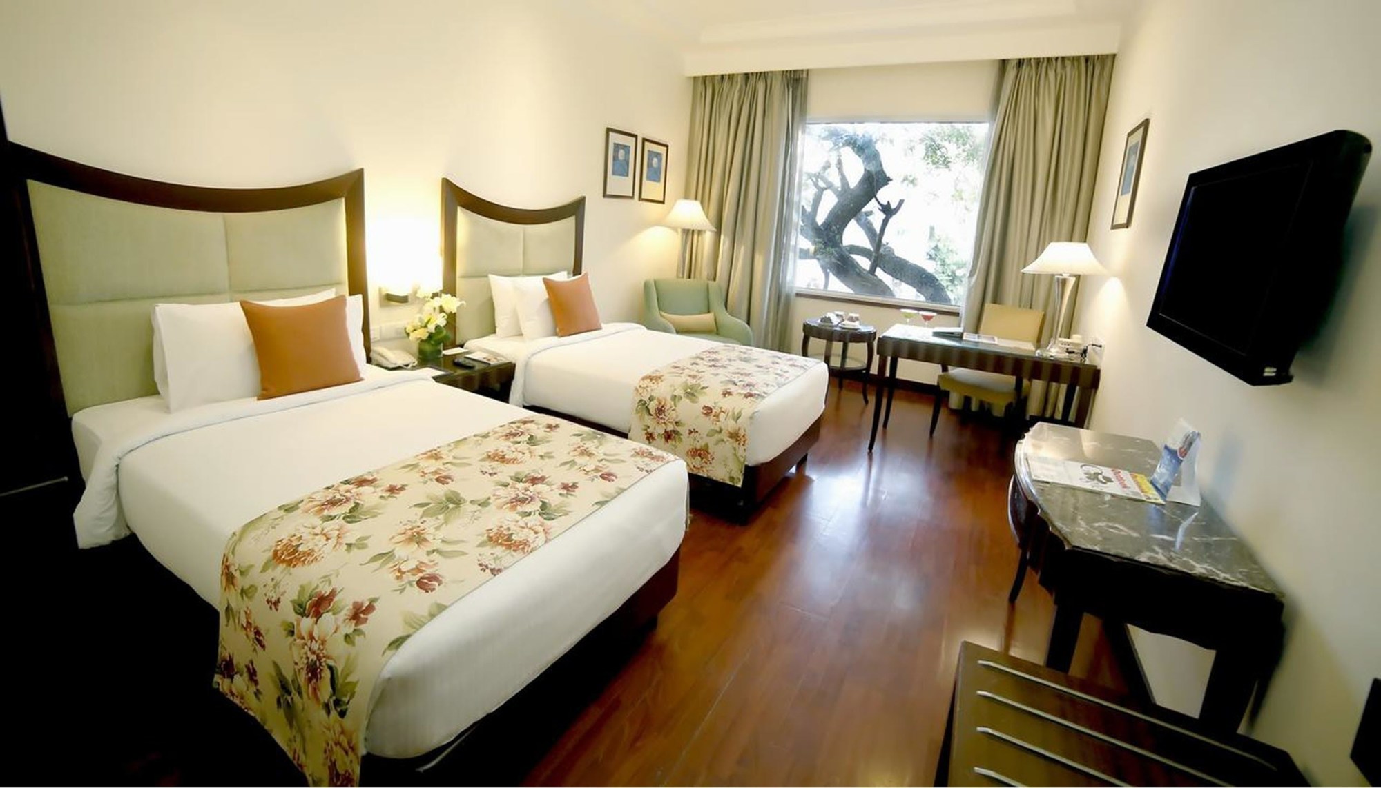 The Muse Sarovar Portico - Nehru Place