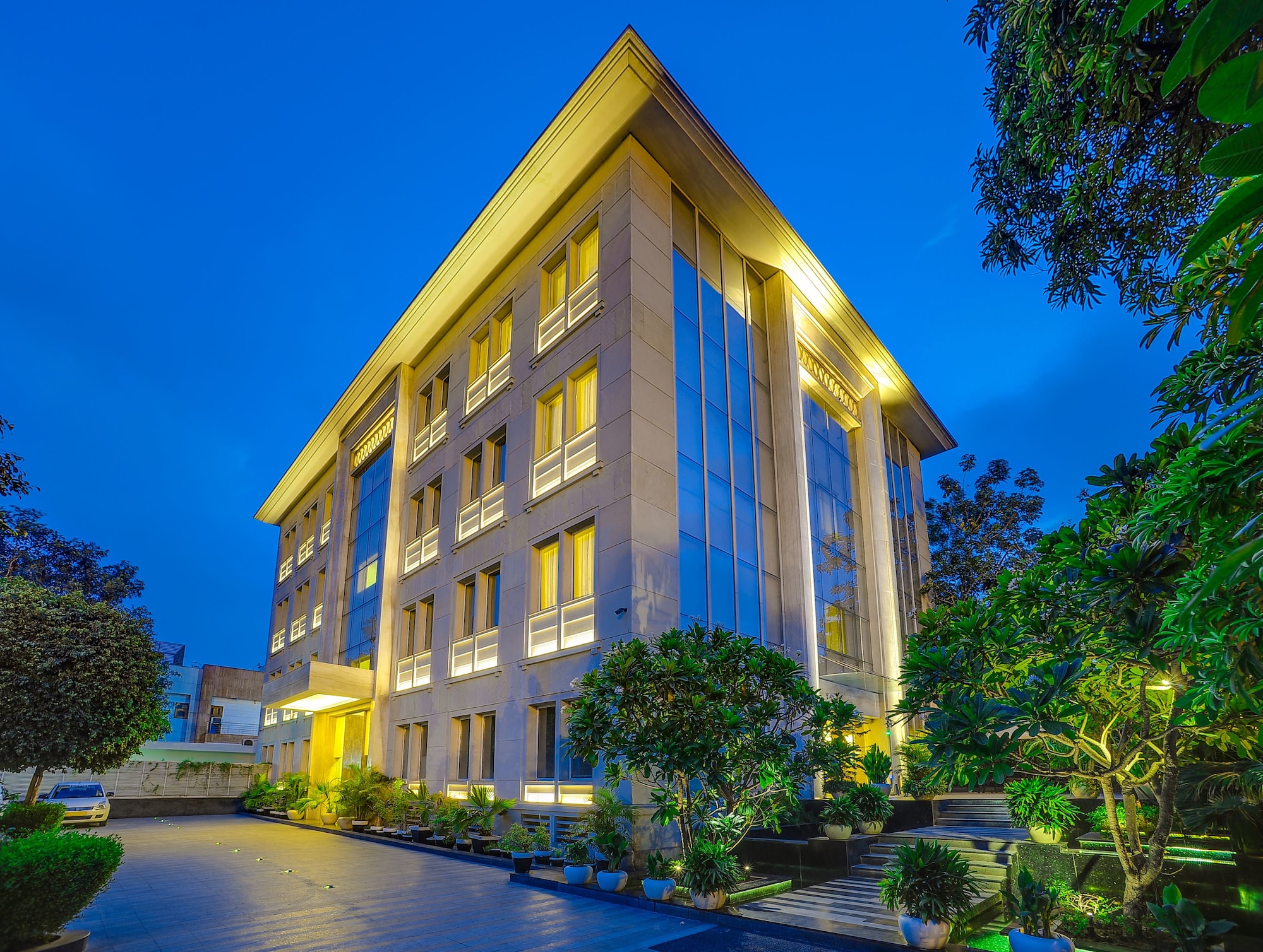 The Muse Sarovar Portico - Nehru Place