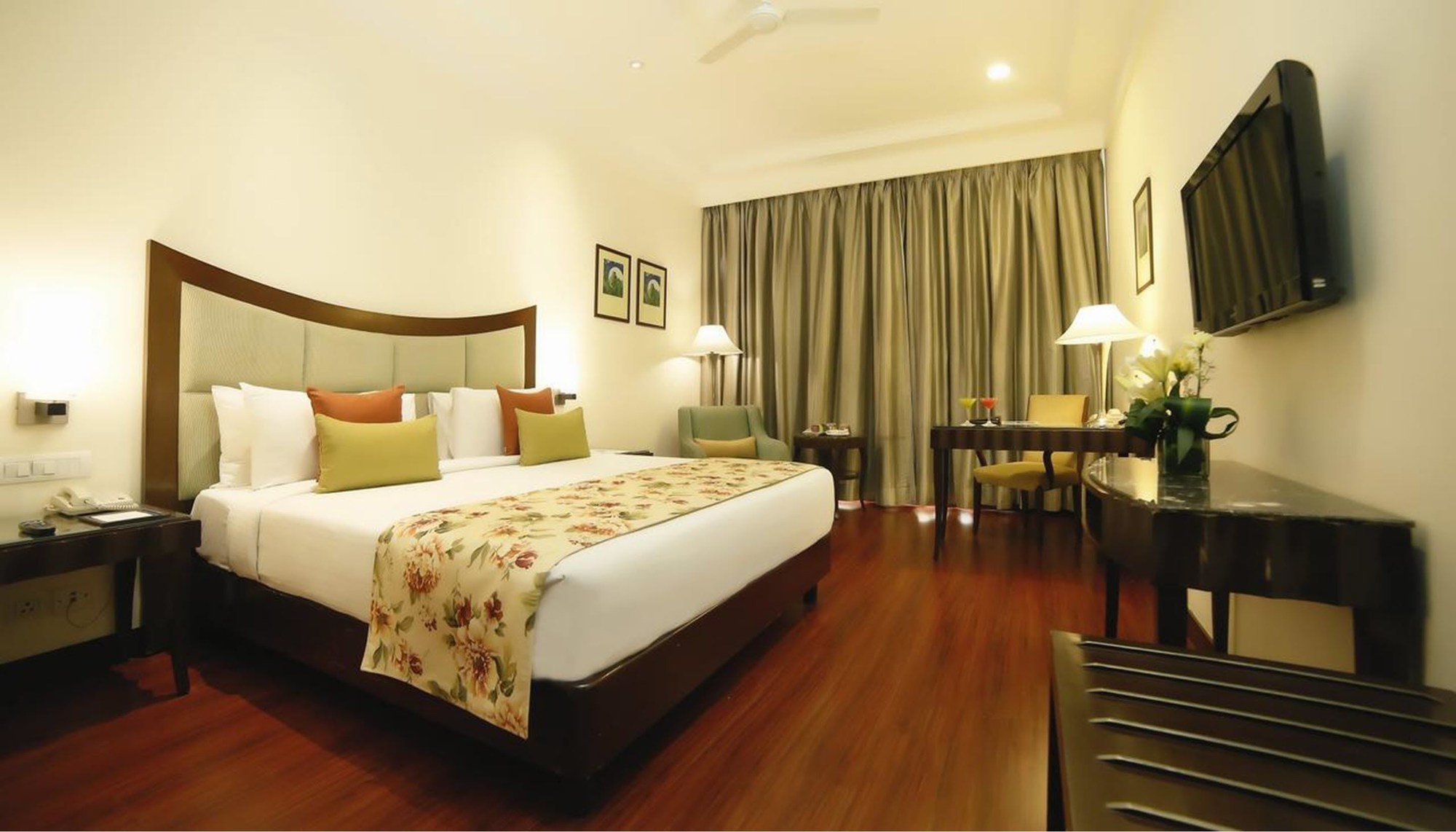 The Muse Sarovar Portico - Nehru Place