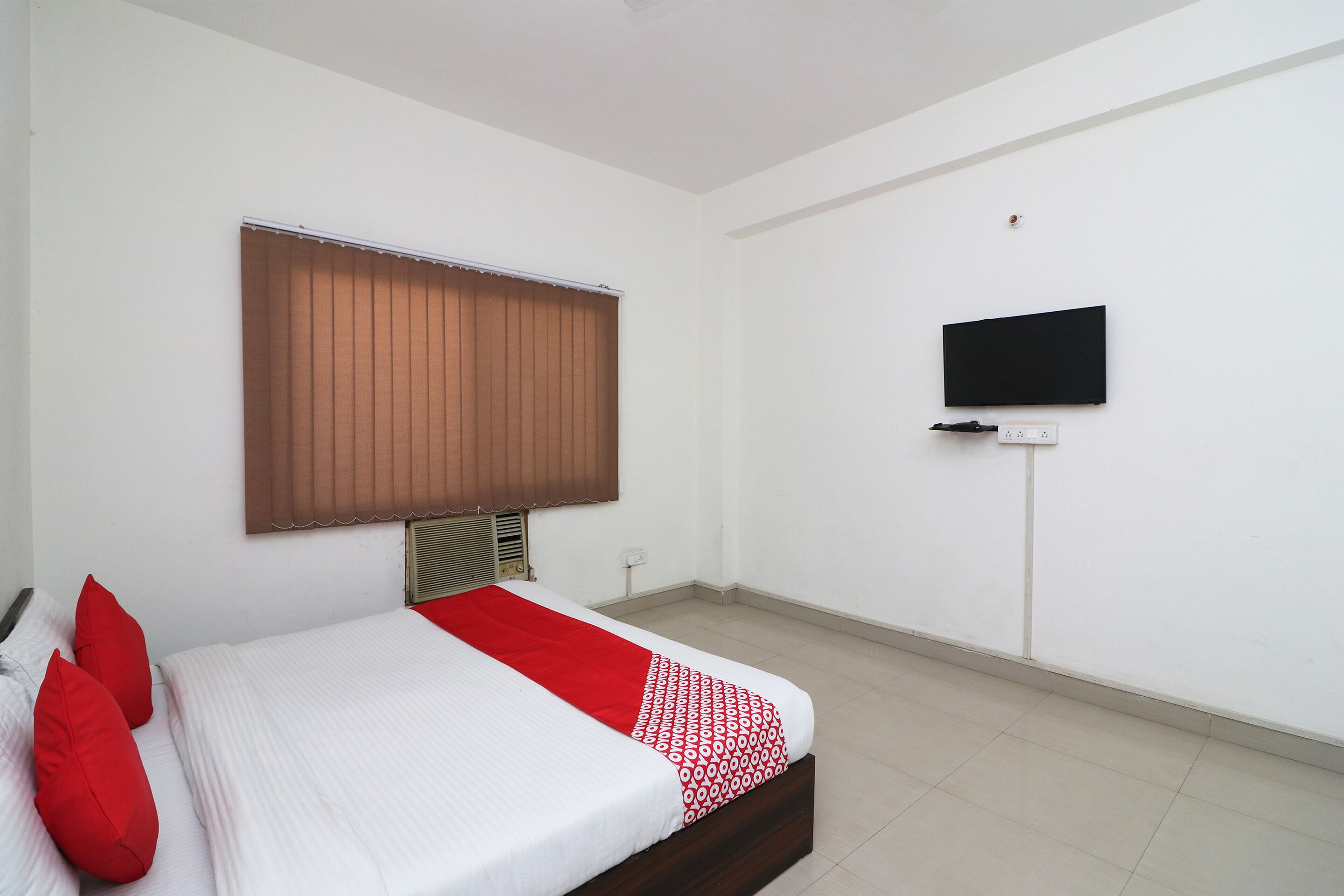 The Radiance Suites & Apartments by OYO