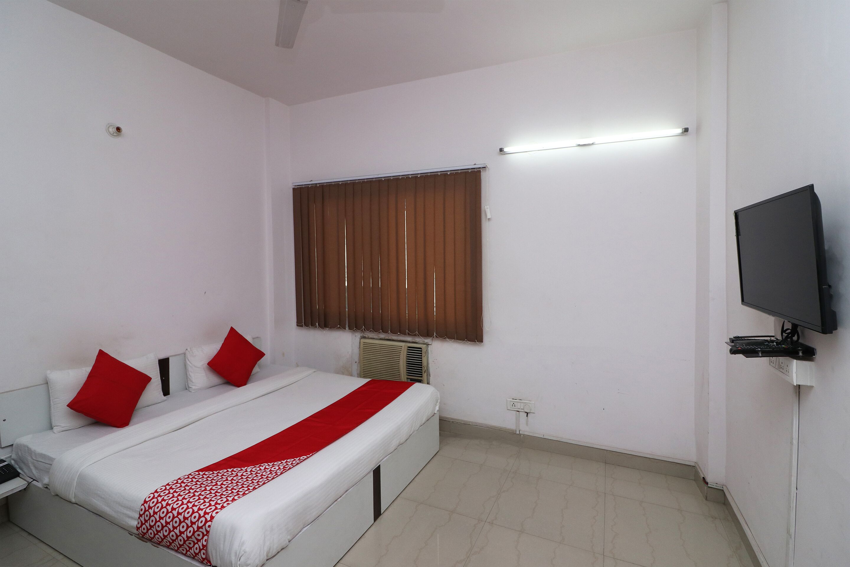 The Radiance Suites & Apartments by OYO