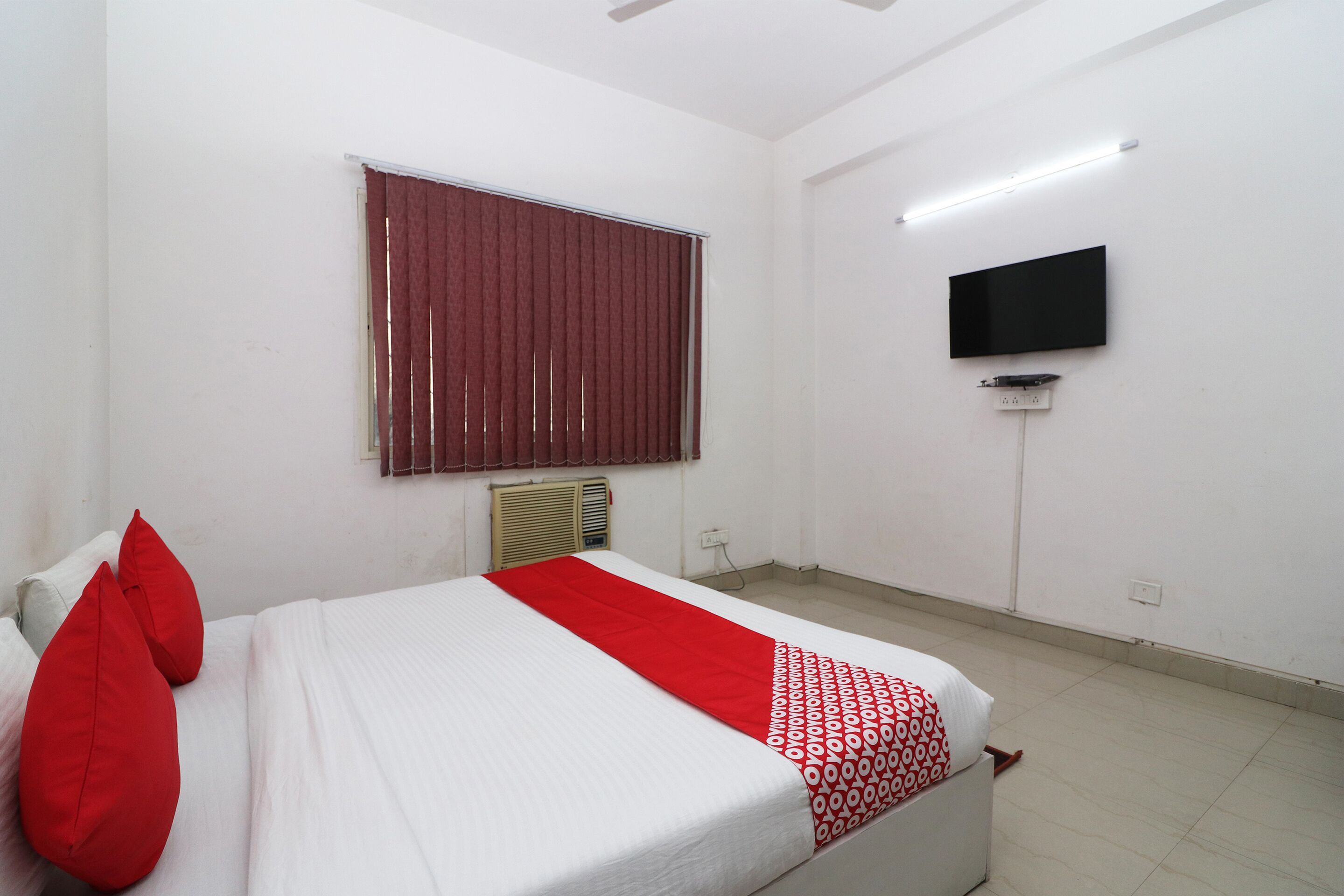 The Radiance Suites & Apartments by OYO