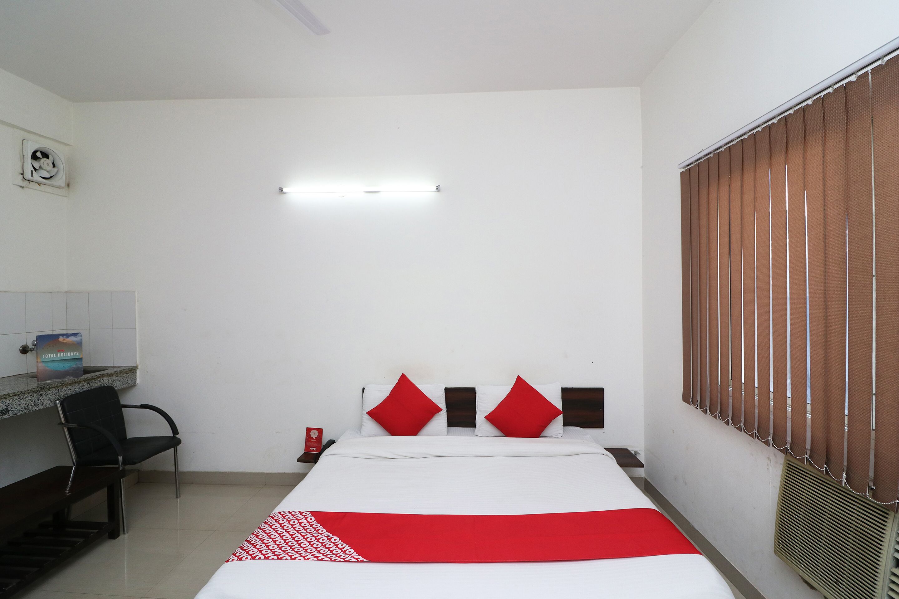 The Radiance Suites & Apartments by OYO