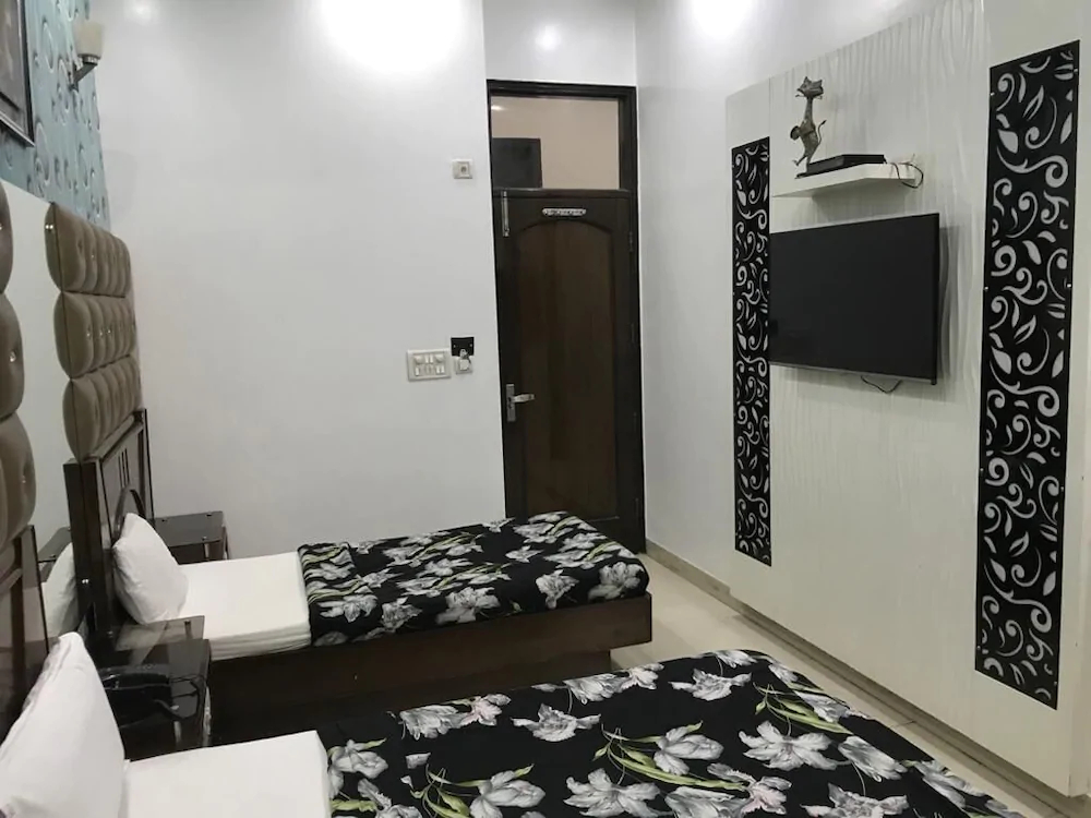 Today International by ADB Rooms