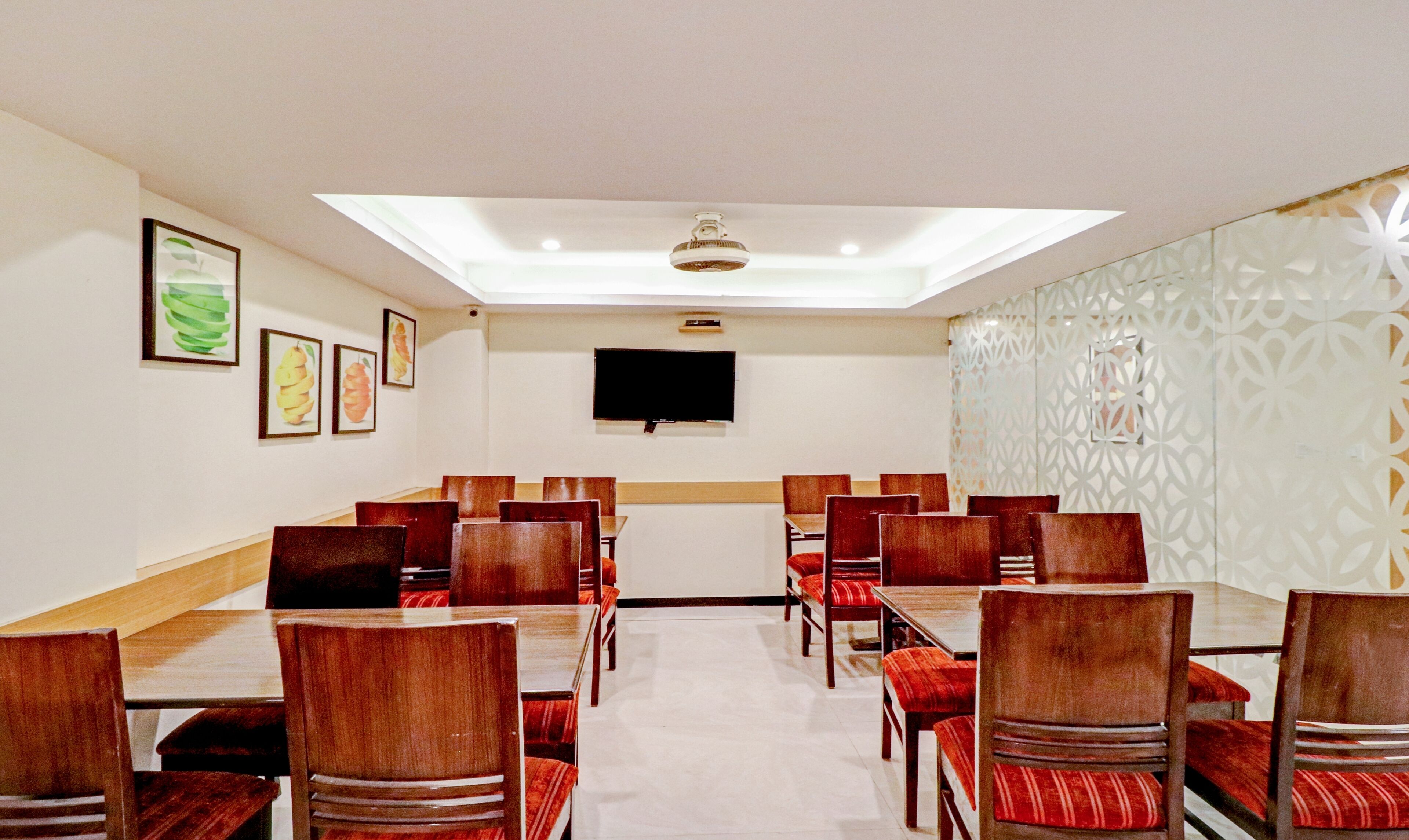 Treebo Trend Galaxy Rooms